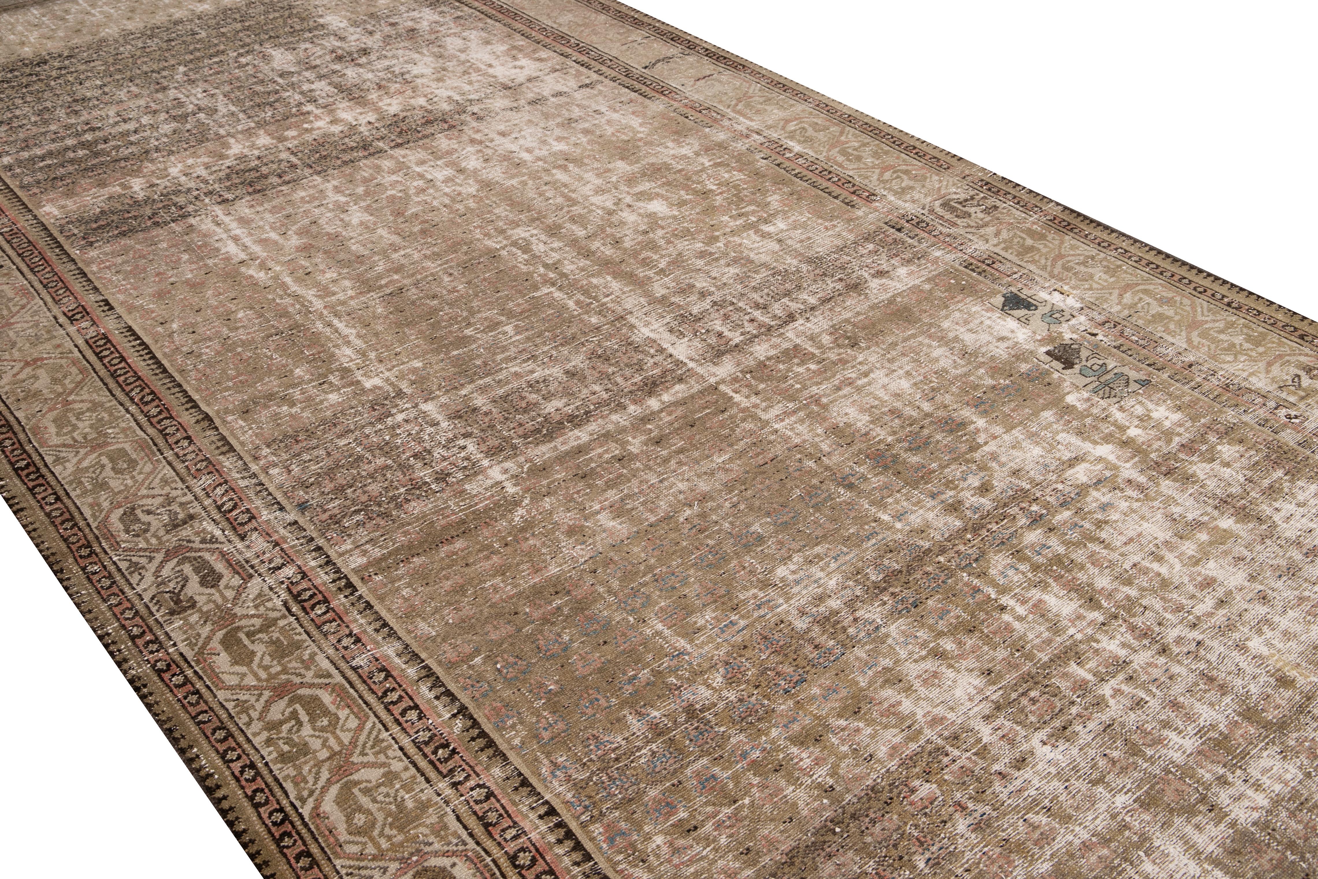 Vintage Brown Malayer Handmade Wool Runner In Distressed Condition For Sale In Norwalk, CT