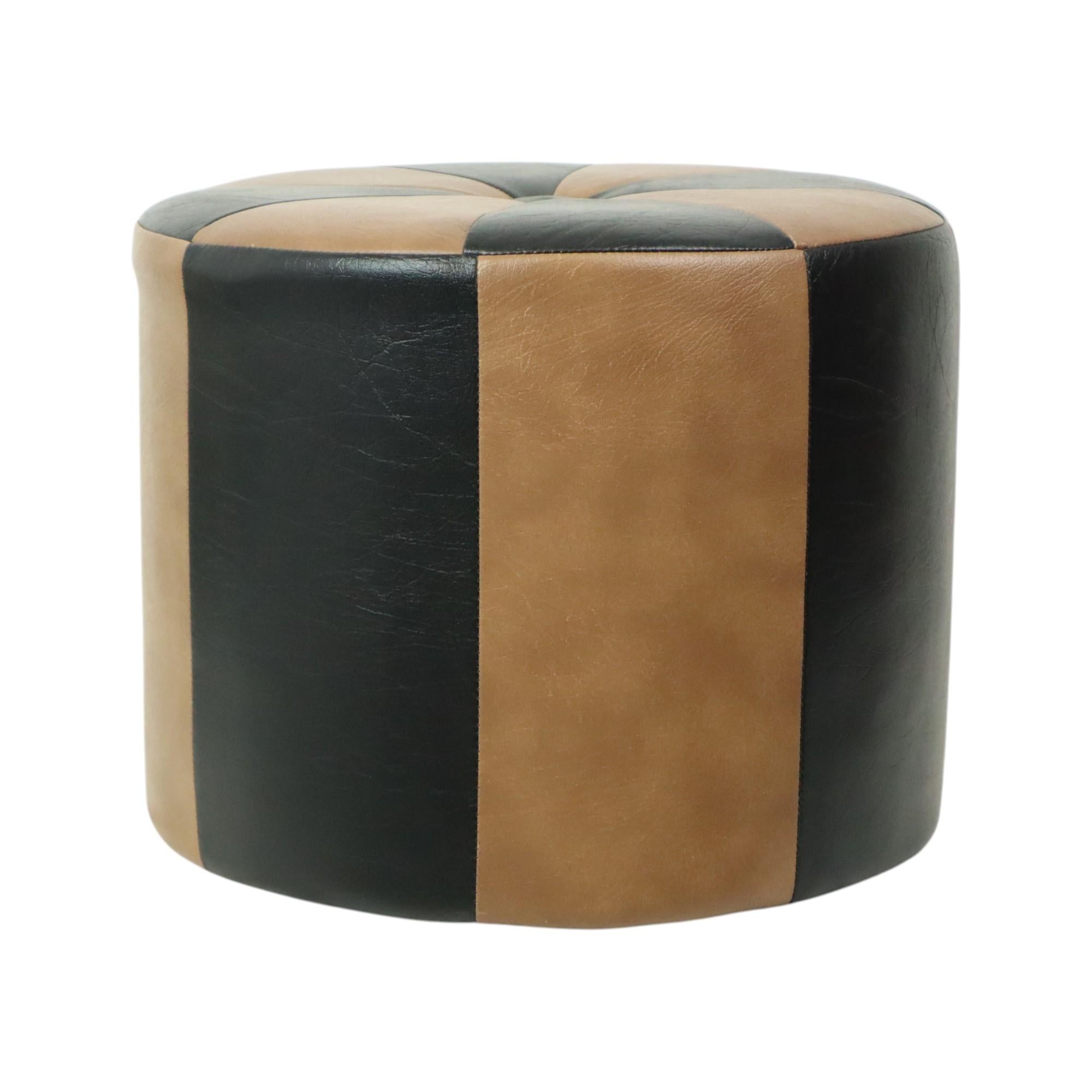 Vintage Braun Pouf Zweifarbig Skai Kunstleder Sechziger Jahre (20. Jahrhundert) im Angebot