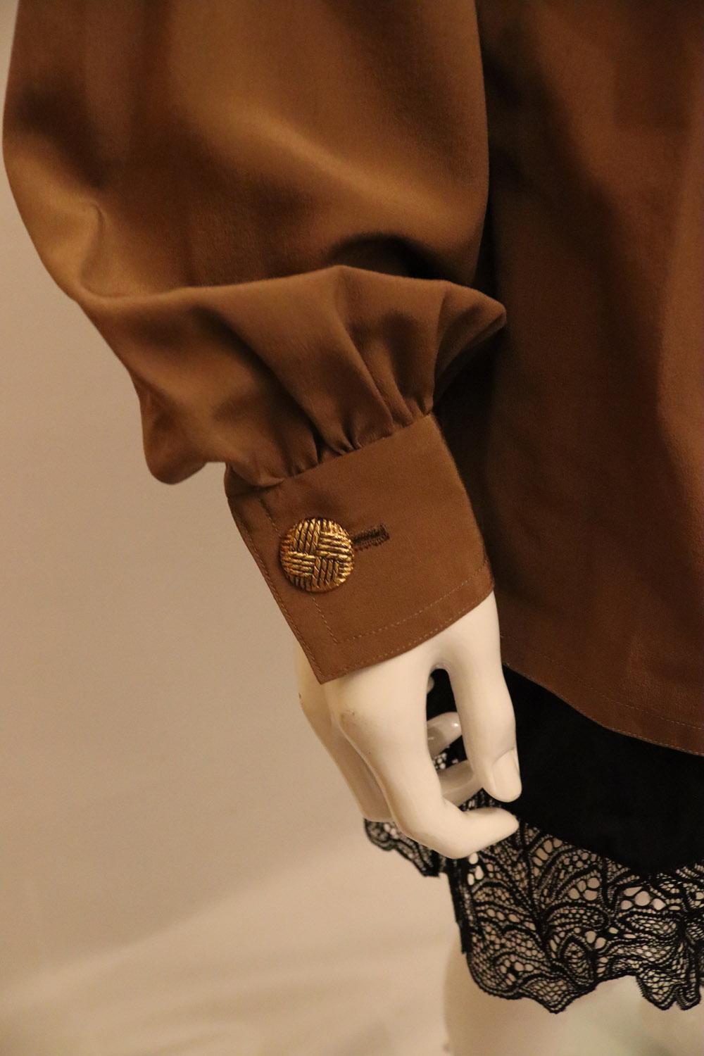 Vintage Brown Silk Blouse with Attractive Buttons For Sale 2