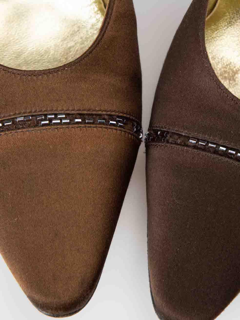Chanel Vintage Brown Silk Satin Pumps Size IT 39 For Sale 1