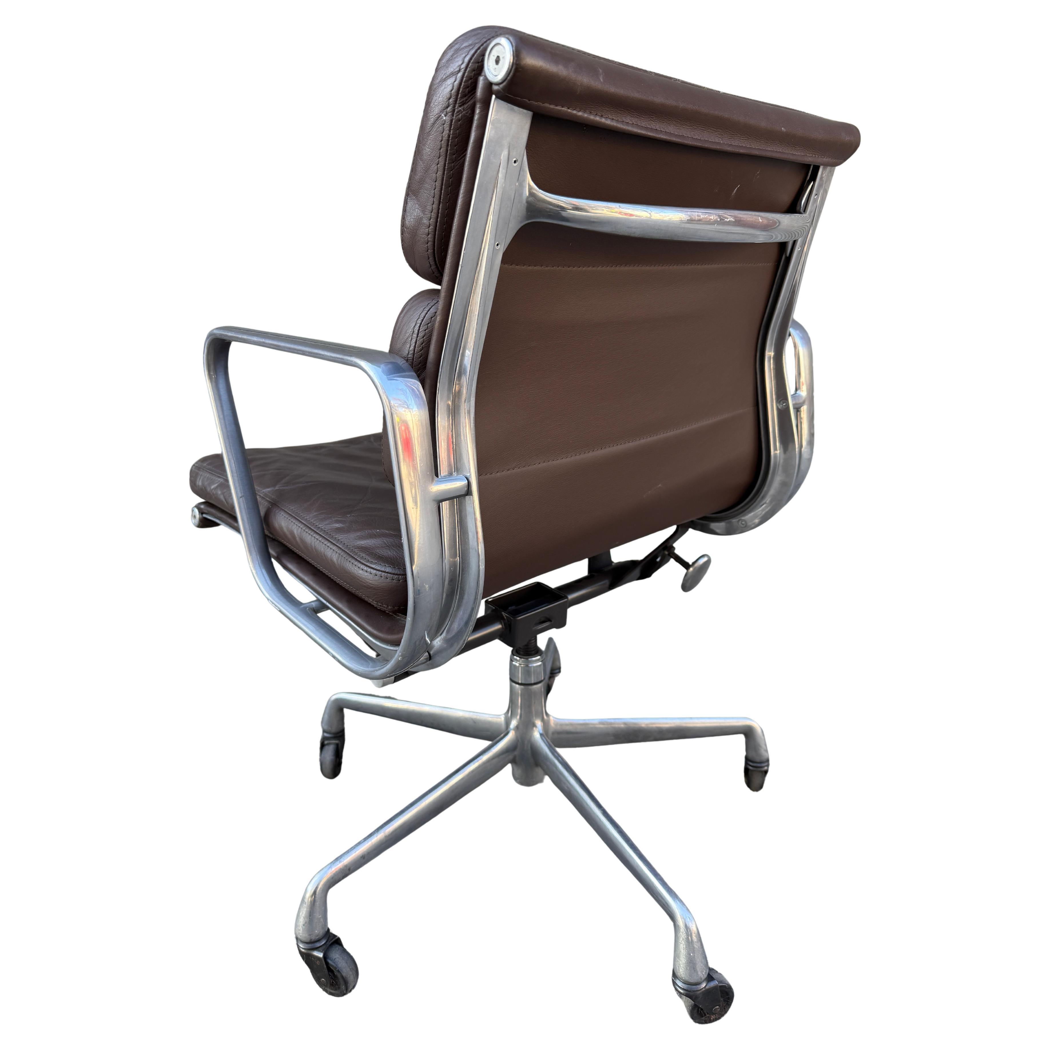 Aluminum Vintage  Brown Soft Pad Chair by Eames for Herman Miller