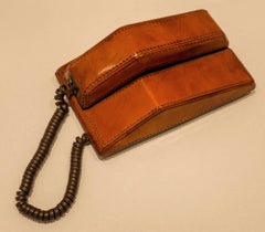 Telefono vintage in pelle marrone Stitch by Contempra anni '70