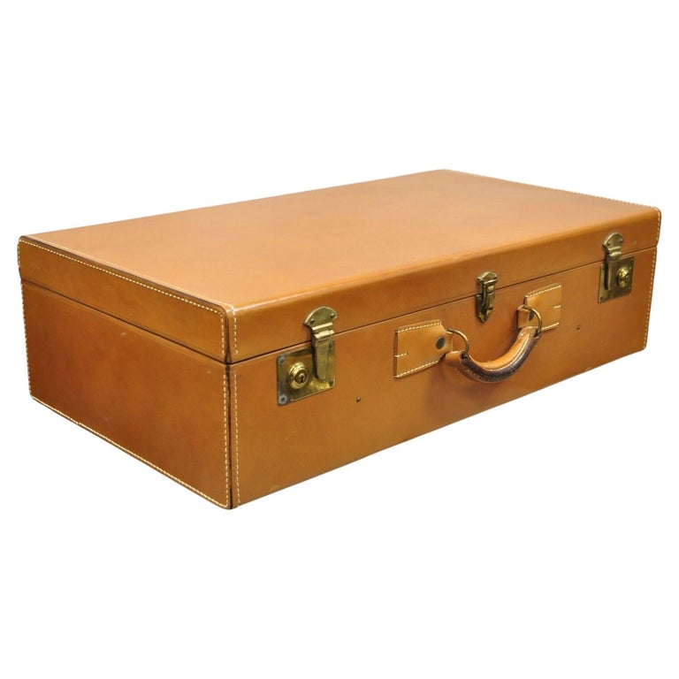 LOUIS VUITTON (RARE) Luggage & Travel Set Size: 17.25 x 10 x 29