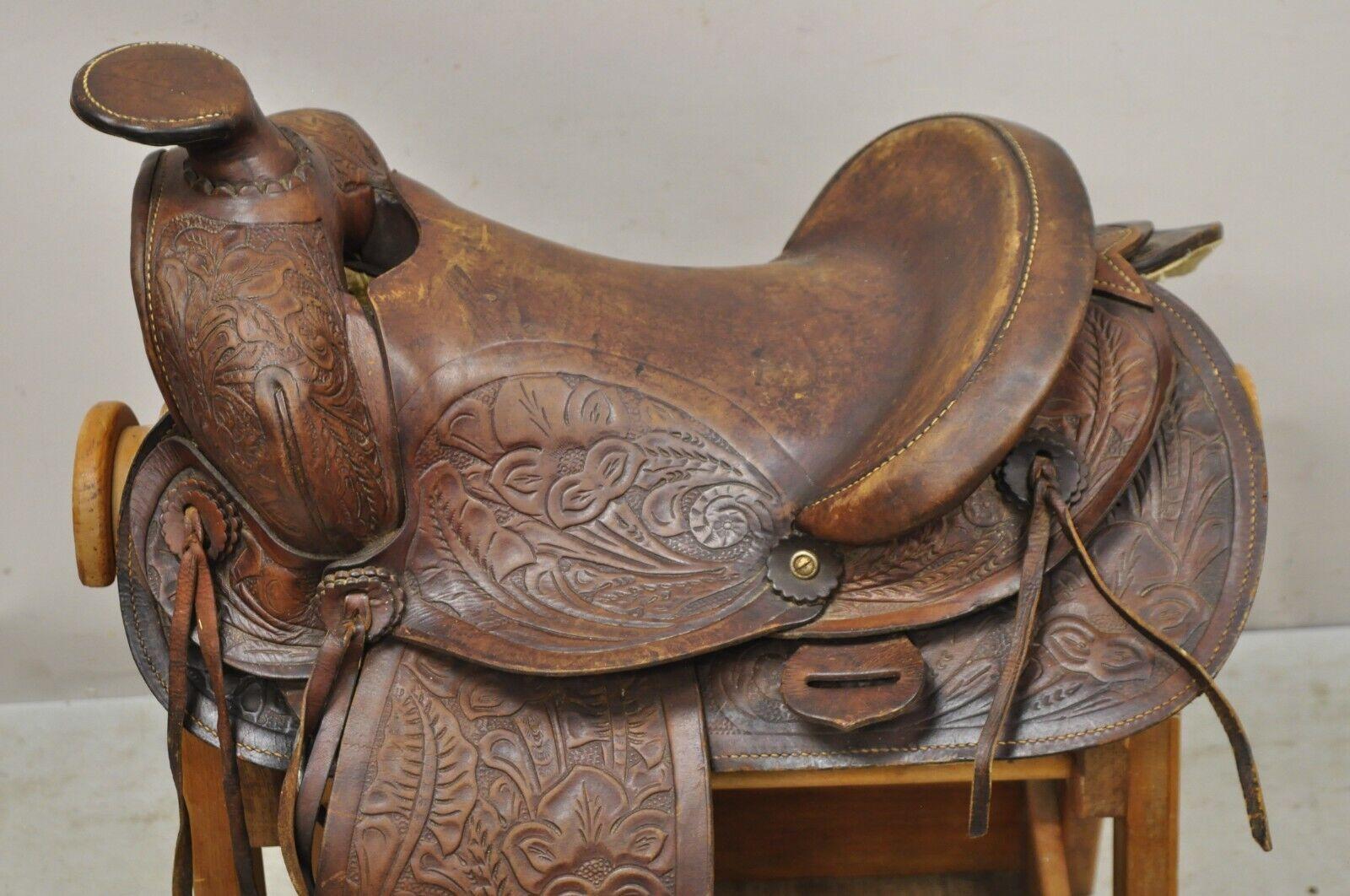 saddle foot holder