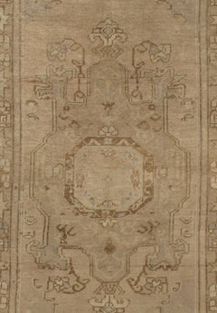Tappeto Oushak marrone vintage, 3'10 x 7'8