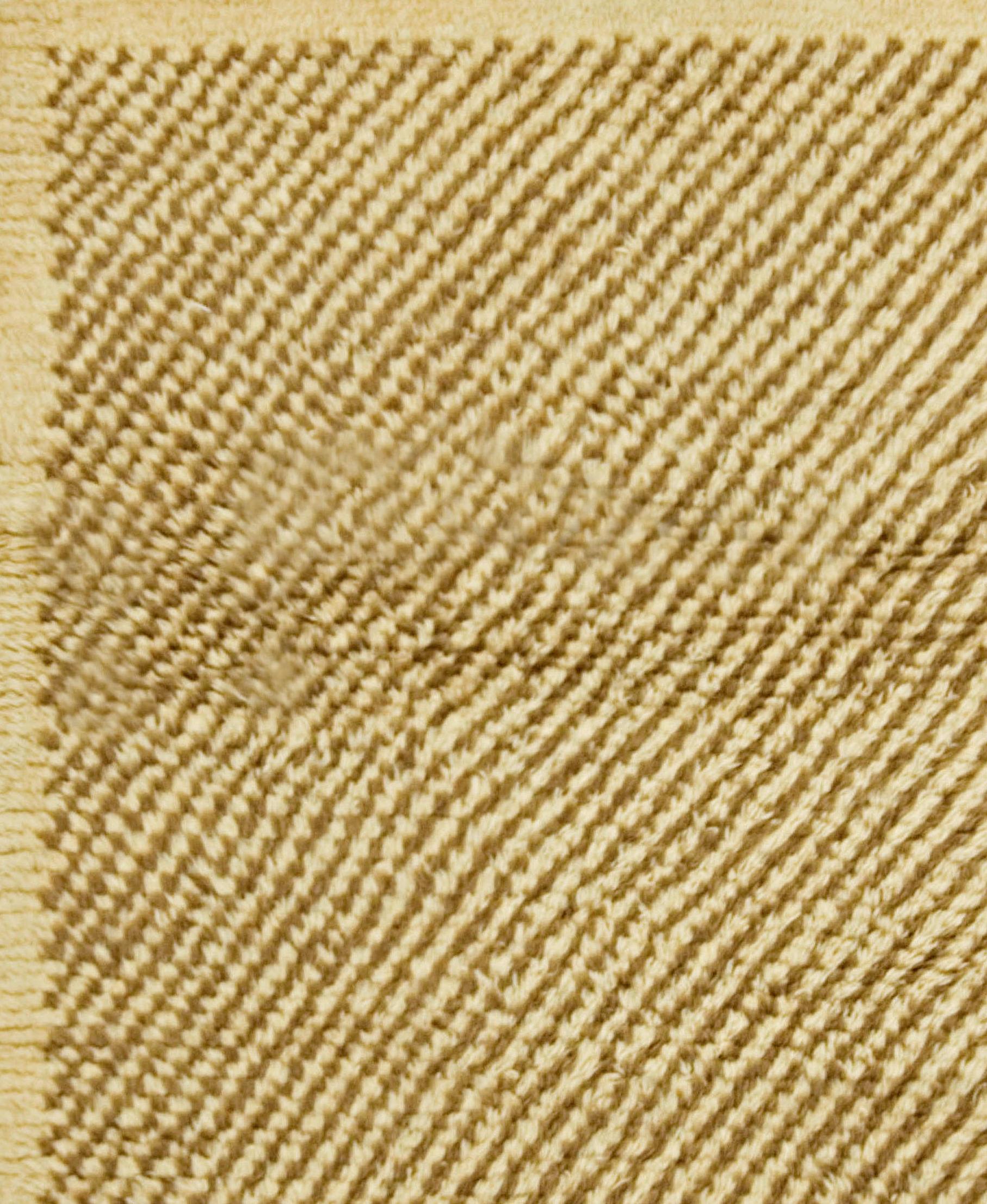 Vintage Braun Türkisch Tulu Teppich Teppich 3'8 x 6'8 im Zustand „Gut“ im Angebot in New York, NY