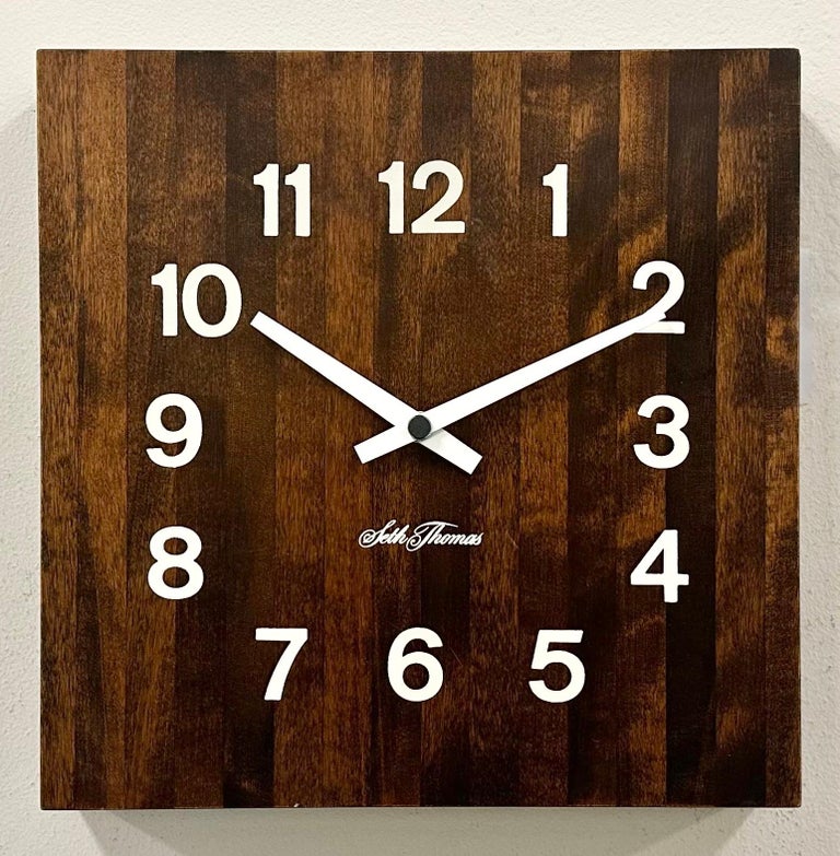 Orologio da parete in legno marrone vintage di Thomas Thomas anni 80