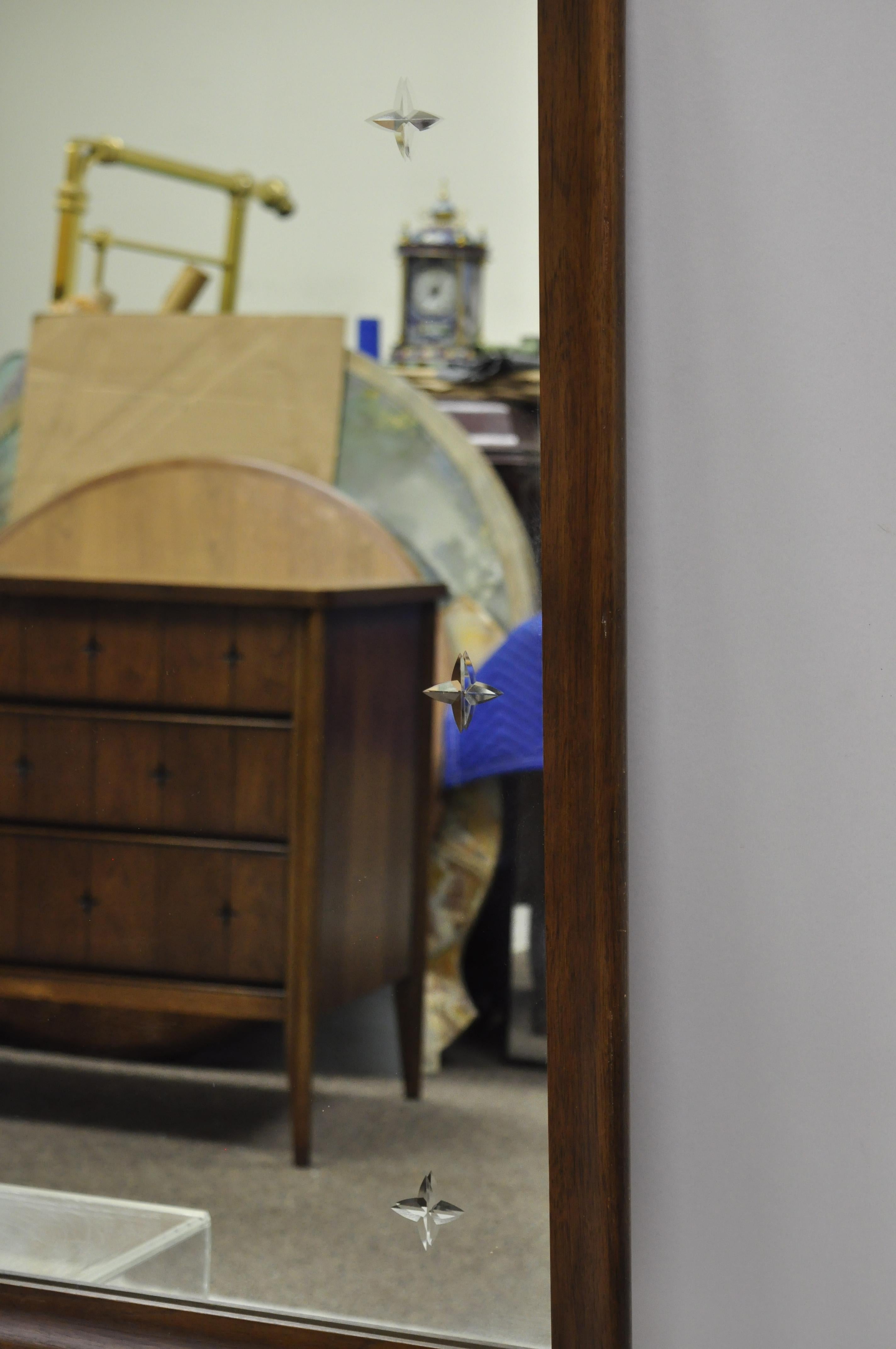 broyhill mirror