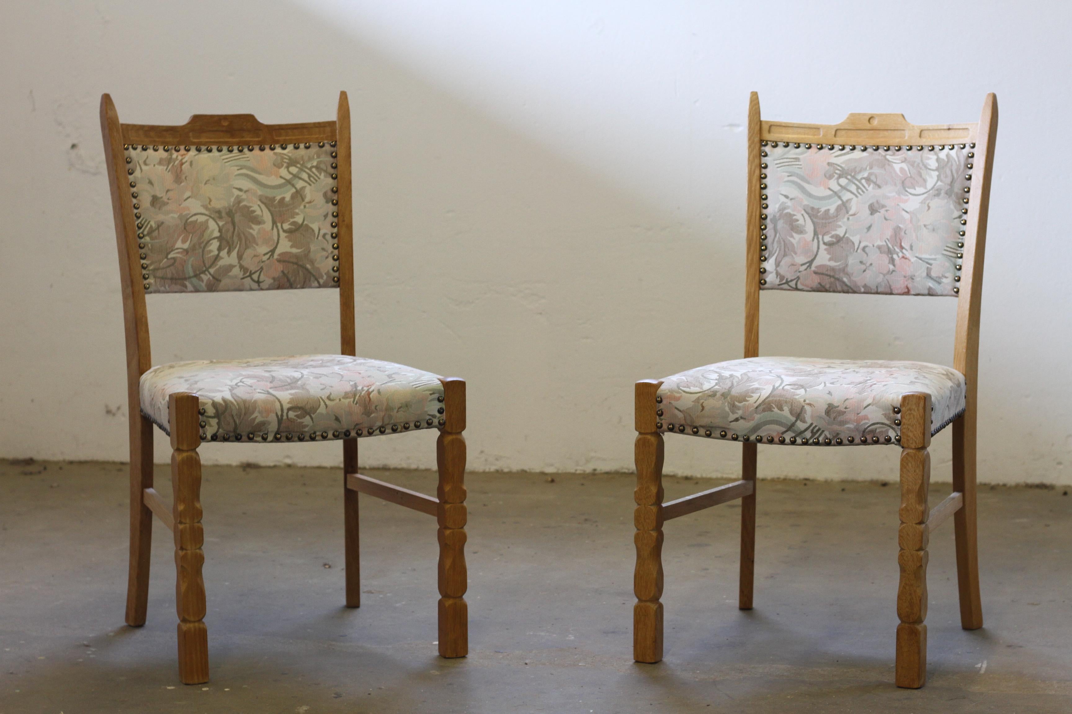 Sedie da pranzo danesi Brualist in Oak nello stile di Henning Kjærnulf, anni '60, Set di 6 in vendita 9