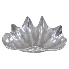 Große Wilton Vintage-Schale mit Muschelschale aus Aluminiumschale in Muschelform, Bruce Fox Design, 19. Zoll, Vintage