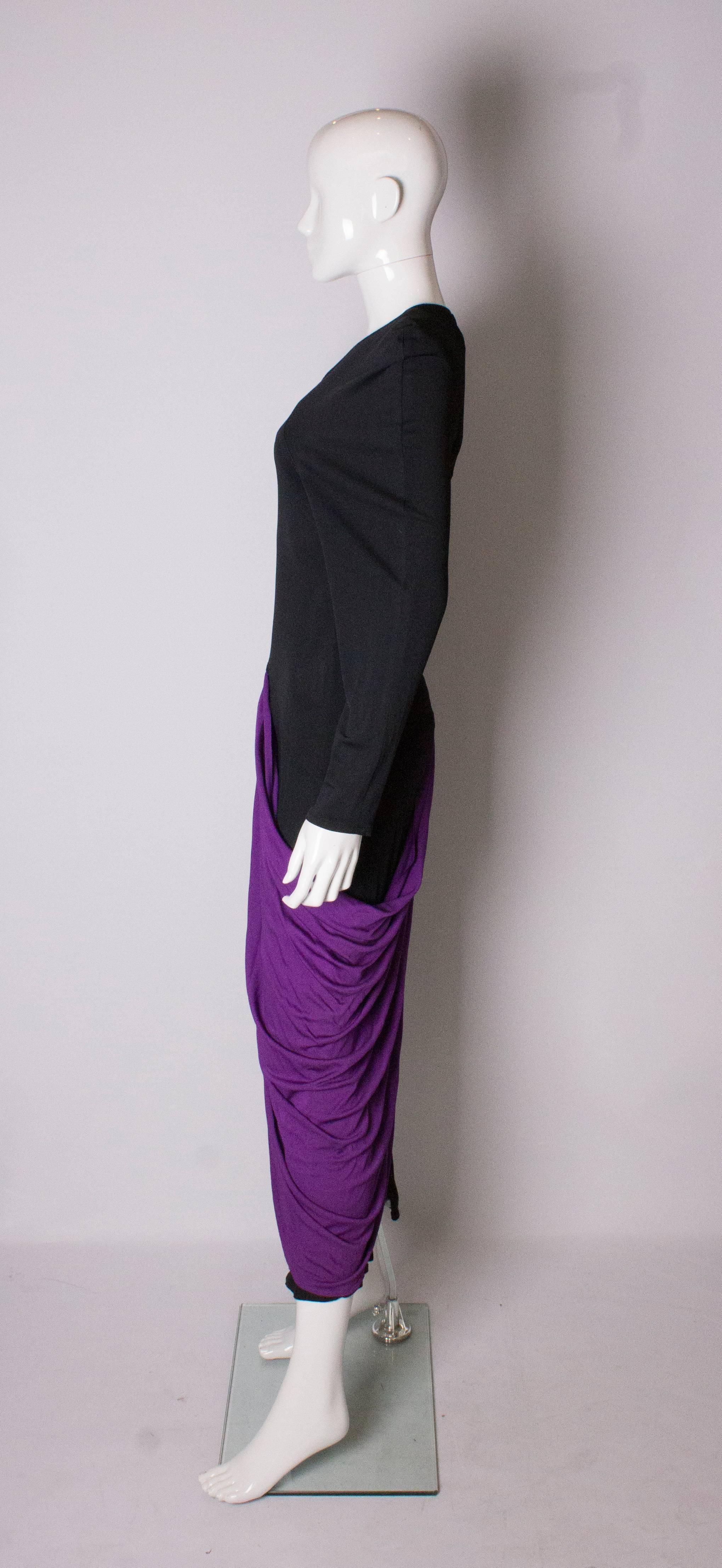 Vintage Bruce Oldfield Purple and Black Gown In Good Condition For Sale In London, GB