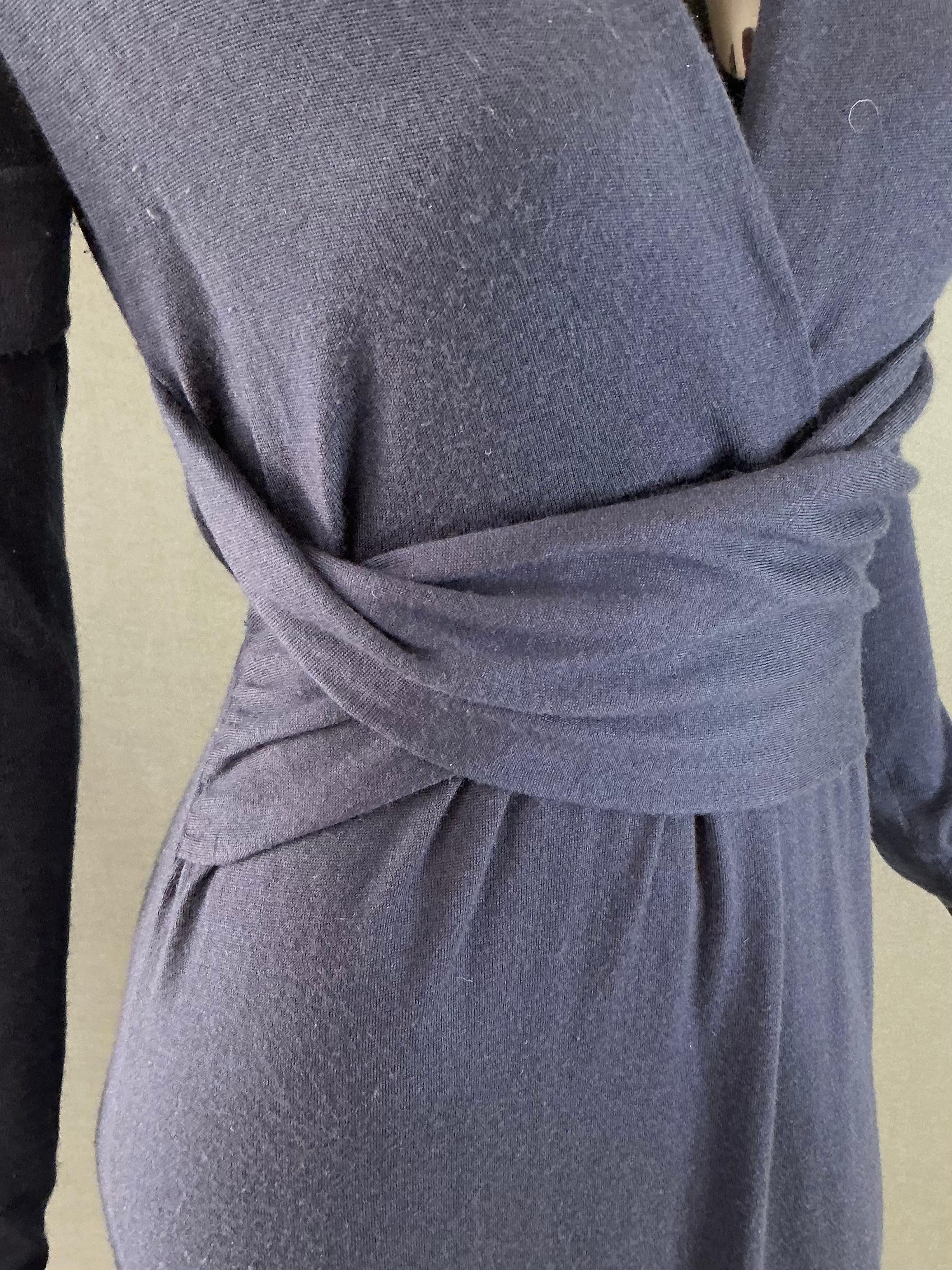 Vintage Brunello Cucinelli Cashmere Navy Dress For Sale 3