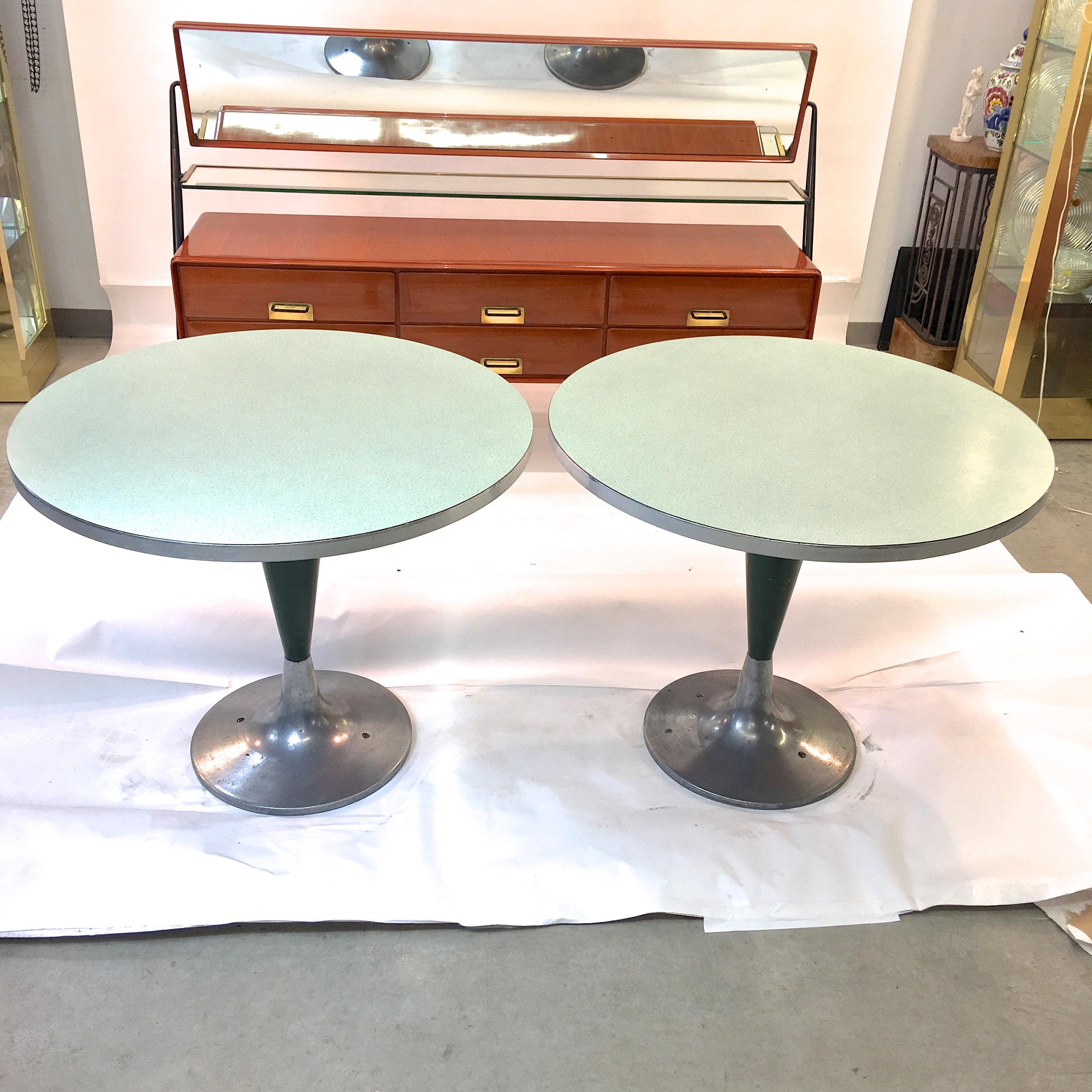 Milieu du XXe siècle Tables de bowling Brunswick vintage en aluminium en vente