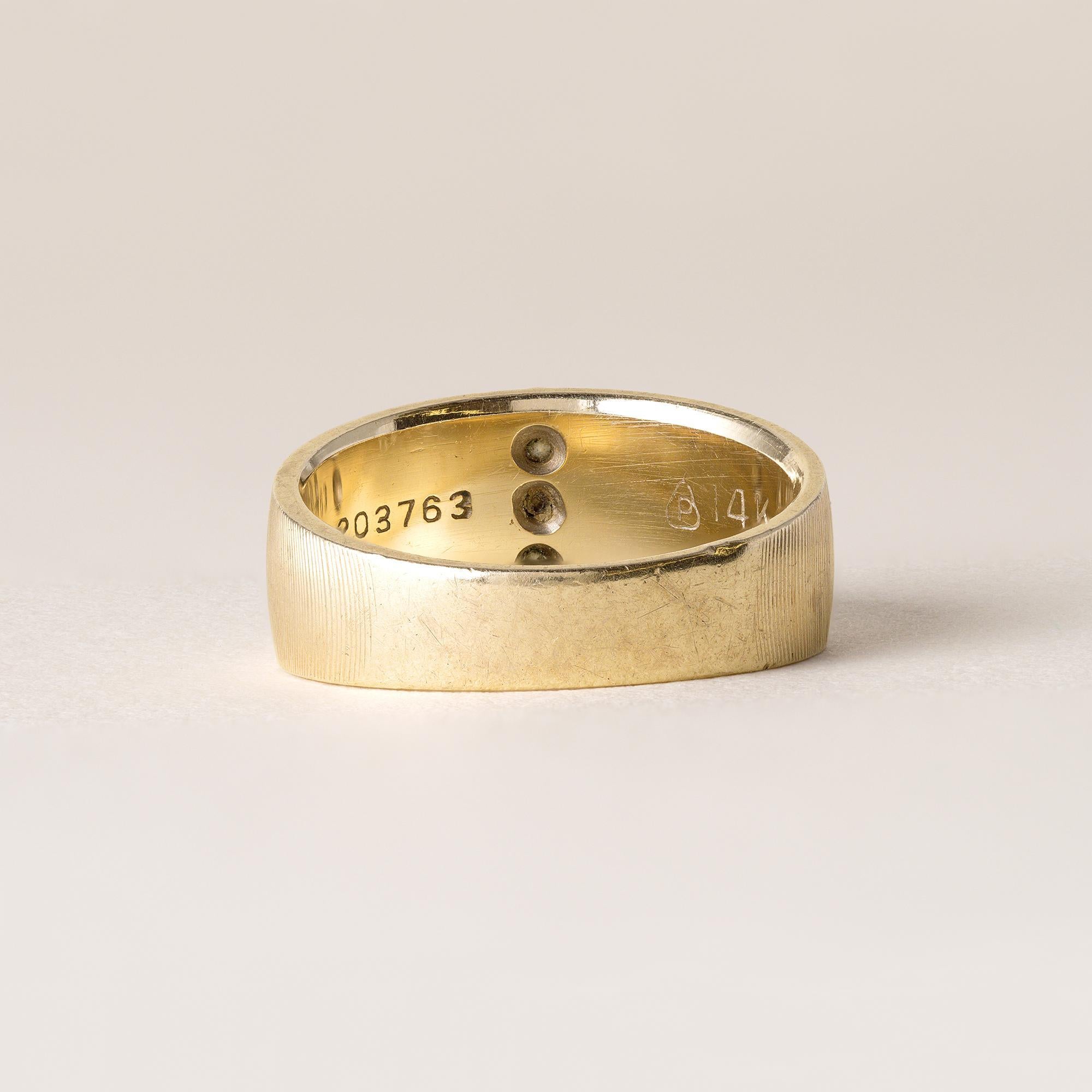 De las mujeres Anillo vintage de diamantes cepillado con tres piedras Oro de 18 y 14 quilates en venta