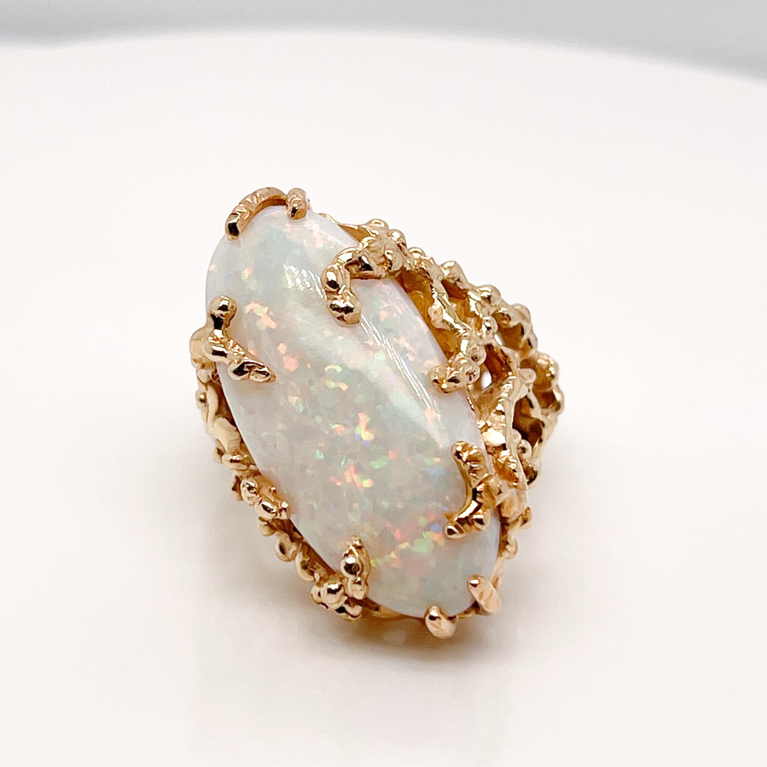 Brutalistischer Cocktail-Ring aus 18 Karat Gold & Opal-Cabochon 6
