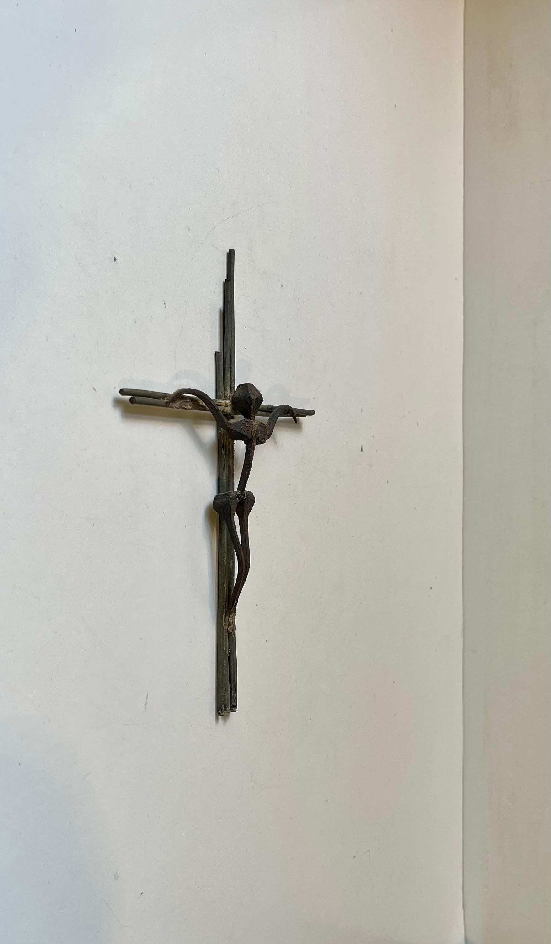Scandinavian Vintage Brutalist Art Wall Crucifix in Iron Nails & Brass For Sale