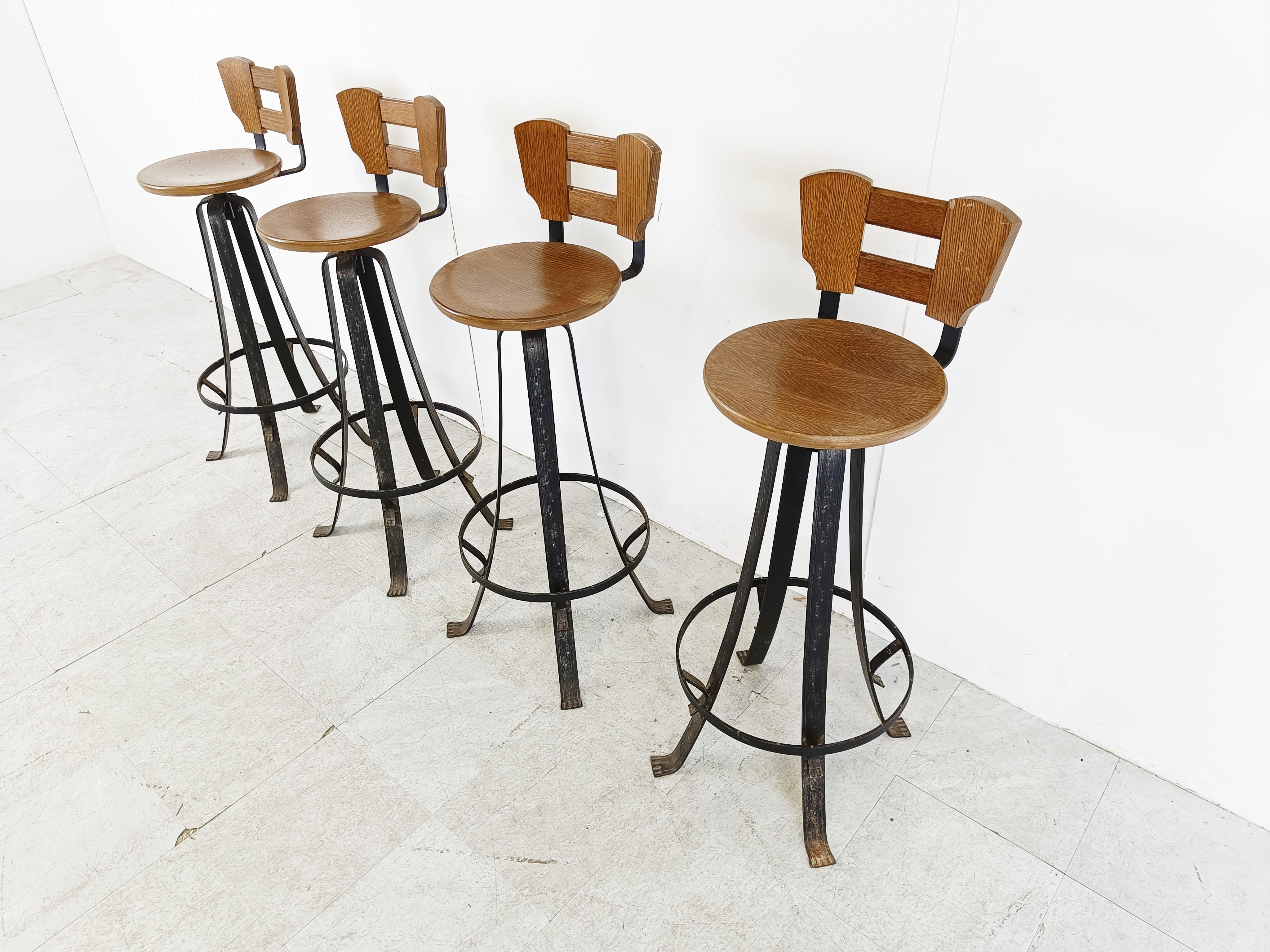 Vintage brutalist bar stools, 1970s In Good Condition In HEVERLEE, BE
