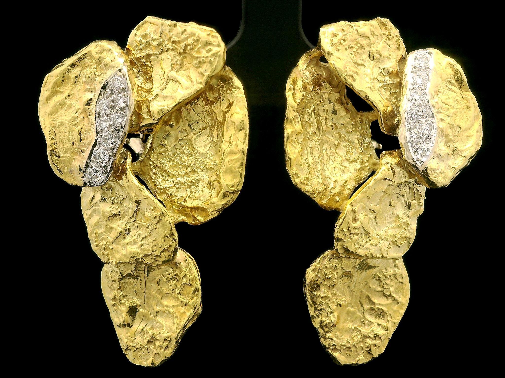 Orecchini a clip brutalisti d'epoca Boris LeBeau in oro 18k con diamanti strutturati in vendita 5