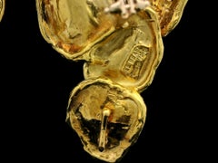 Orecchini a clip brutalisti d'epoca Boris LeBeau in oro 18k con diamanti strutturati