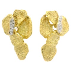 Vintage Brutalist Boris LeBeau 18k Gold Diamond Textured Dangle Clip On Earrings