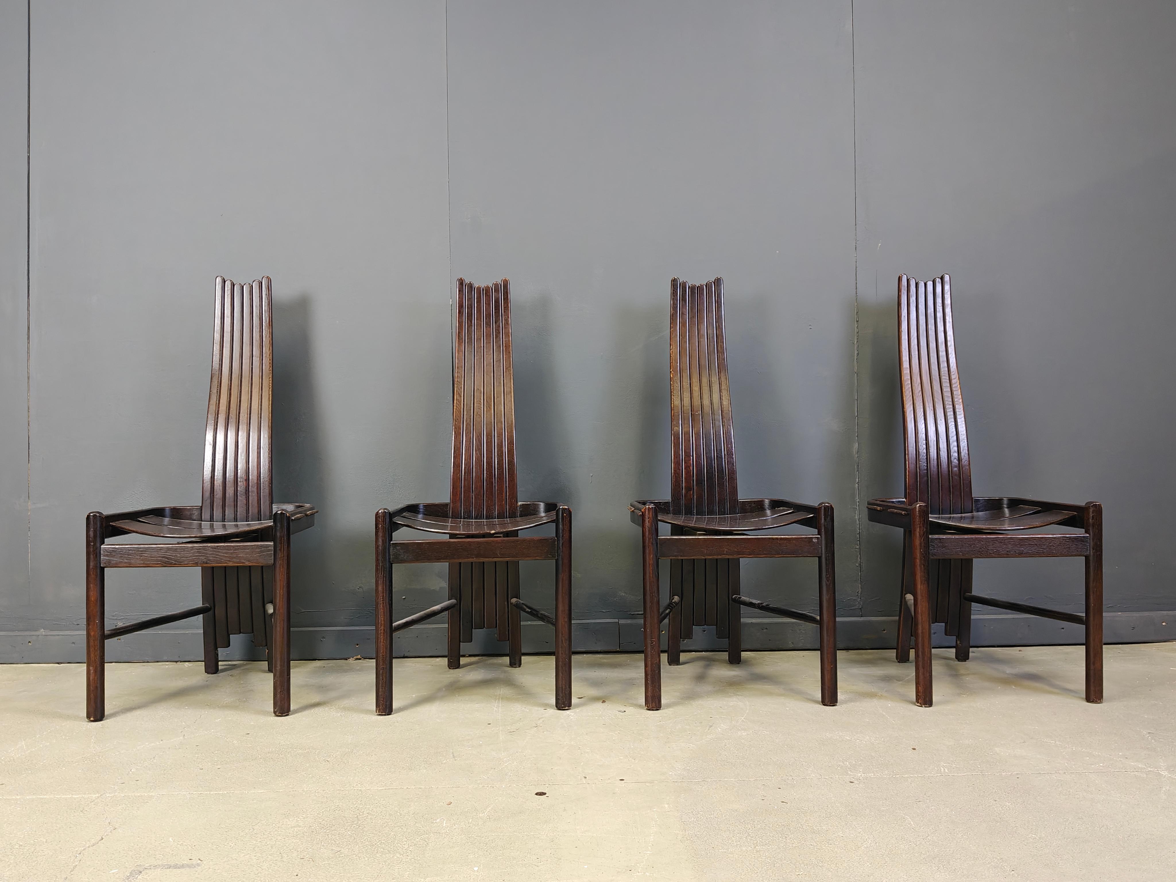 Brutalistische geschwungene Eichen-Esszimmerstühle von Allmilmö, 1980er Jahre, 4er-Set 3
