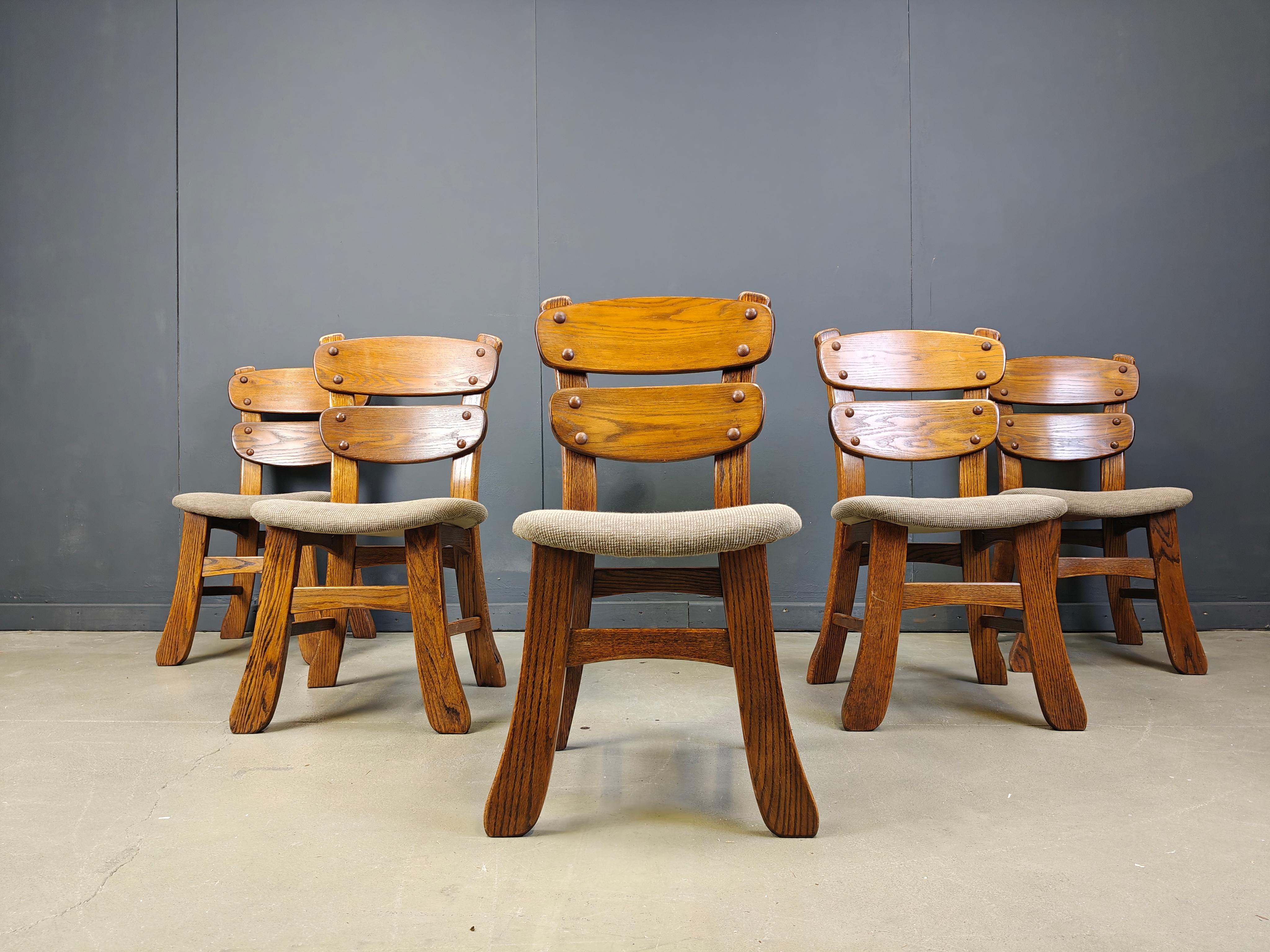 Vintage brutalist dining chairs, set of 5 - 1960s For Sale 2