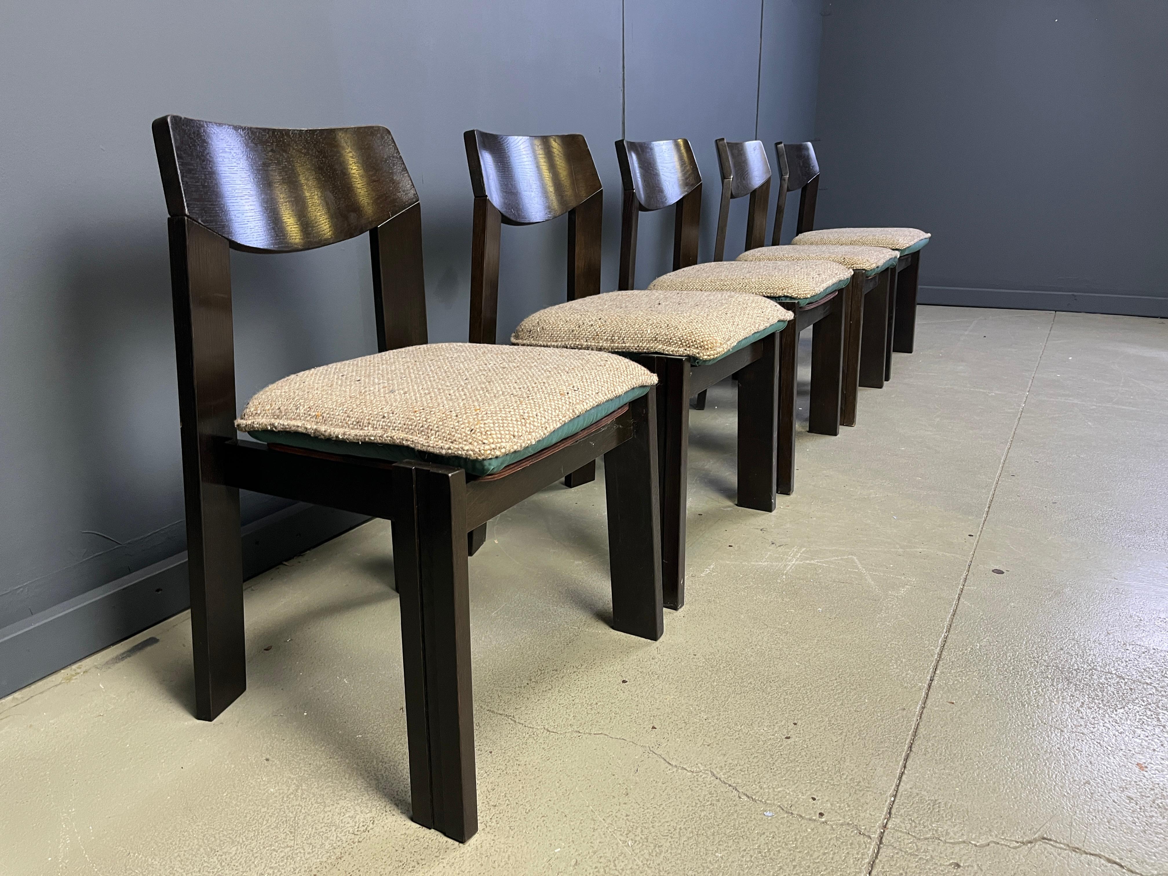 Vintage brutalist dining chairs, set of 5 - 1970s For Sale 4