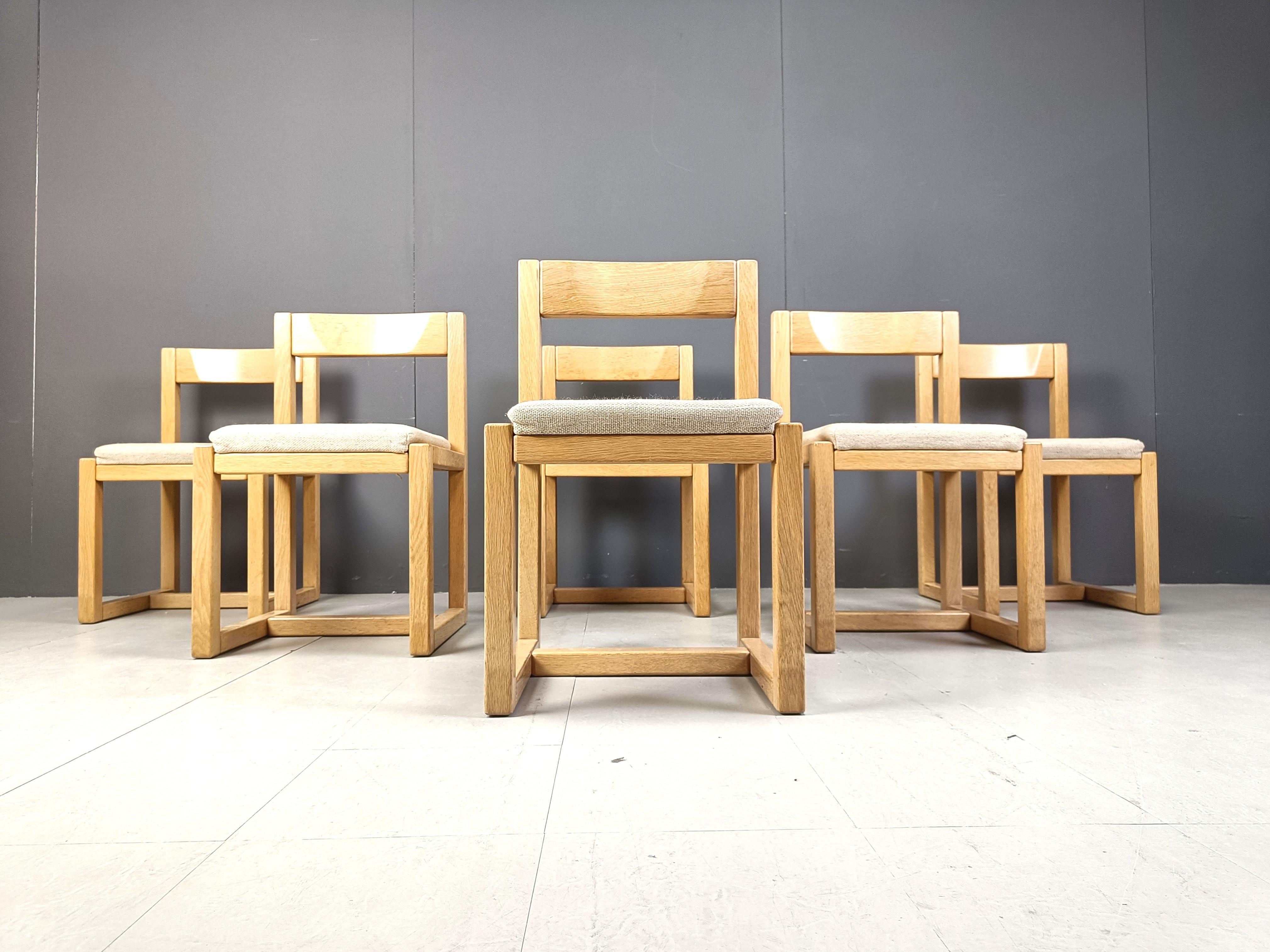 Vintage brutalist dining chairs, set of 6 - 1960s In Good Condition For Sale In Leuven, Vlaams Gewest