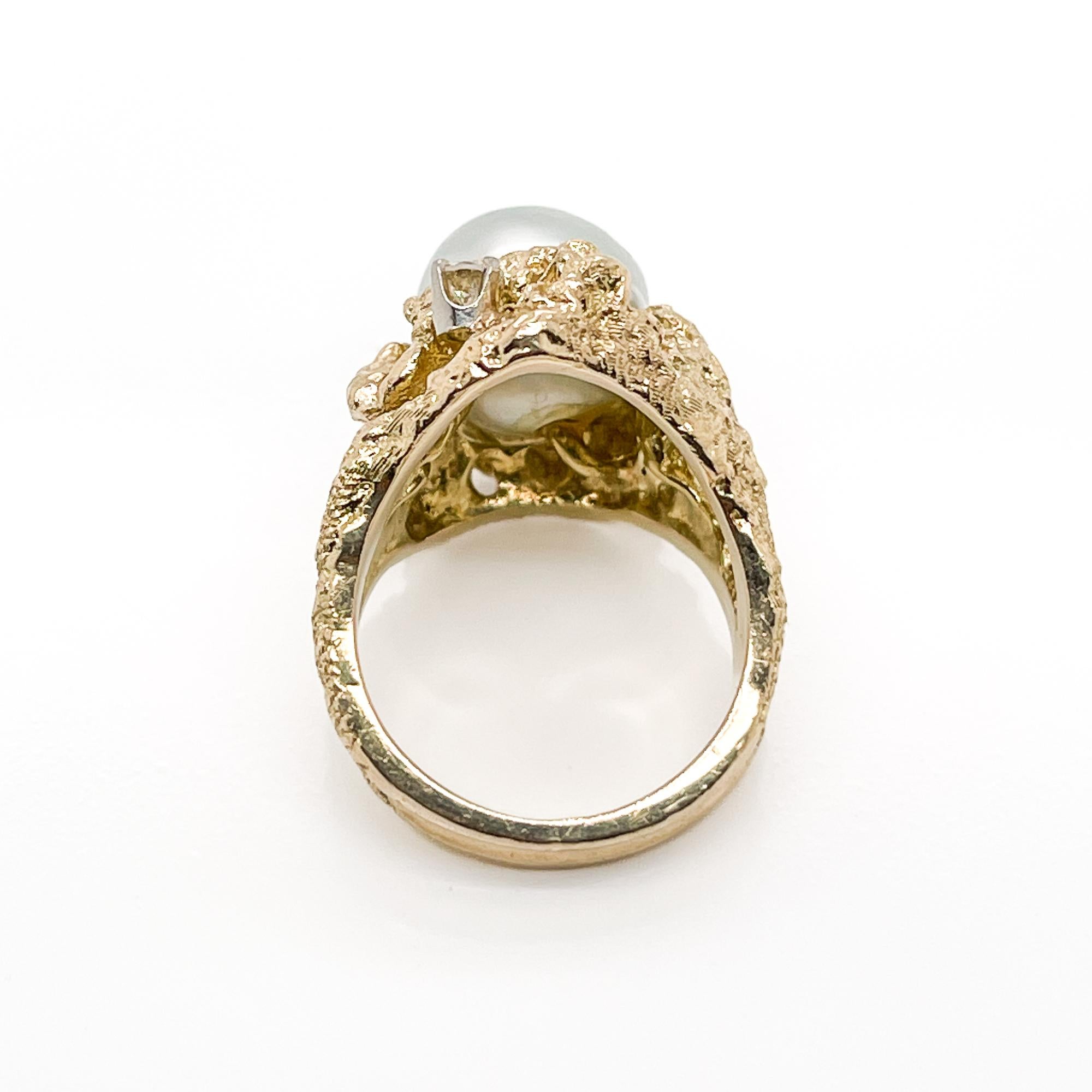 Vintage Brutalist Grey Baroque Pearl, Diamond & 14 Karat Gold Ring   For Sale 5