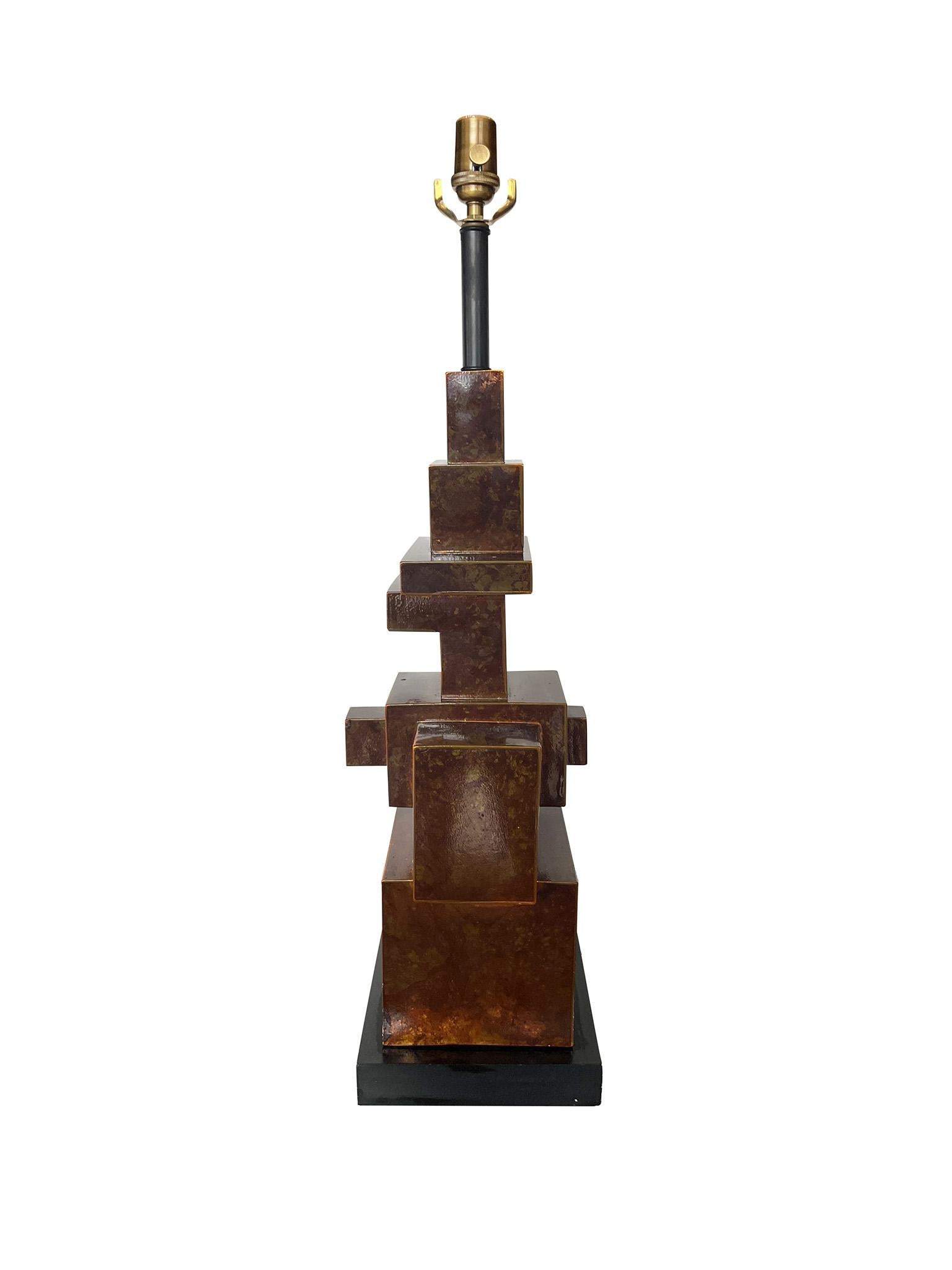 Mid-Century Modern Vintage Brutalist Italian Patinated Brass Table Lamp For Sale