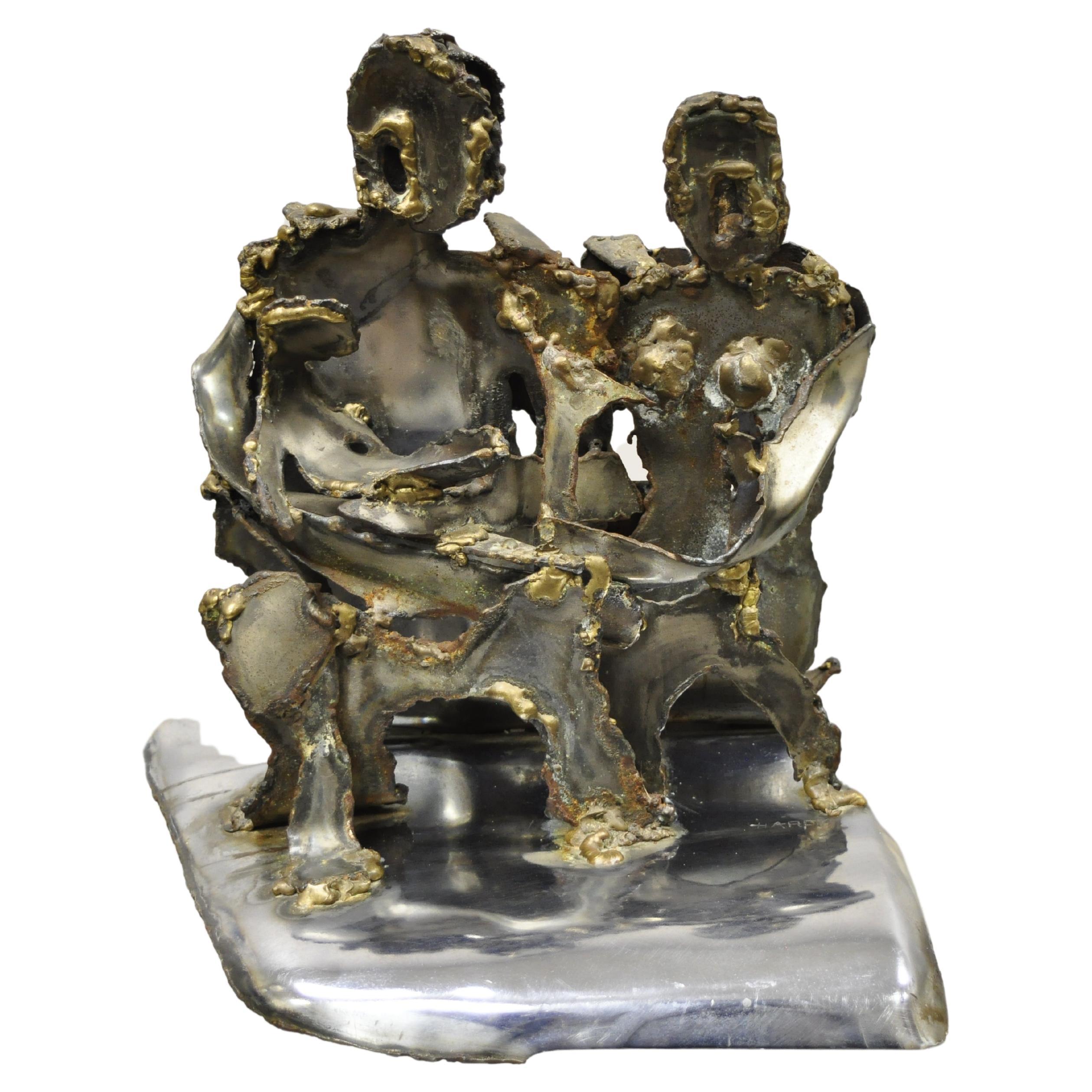 Sculpture de table familiale brutaliste du milieu du siècle en acier et métal signée Hardy en vente