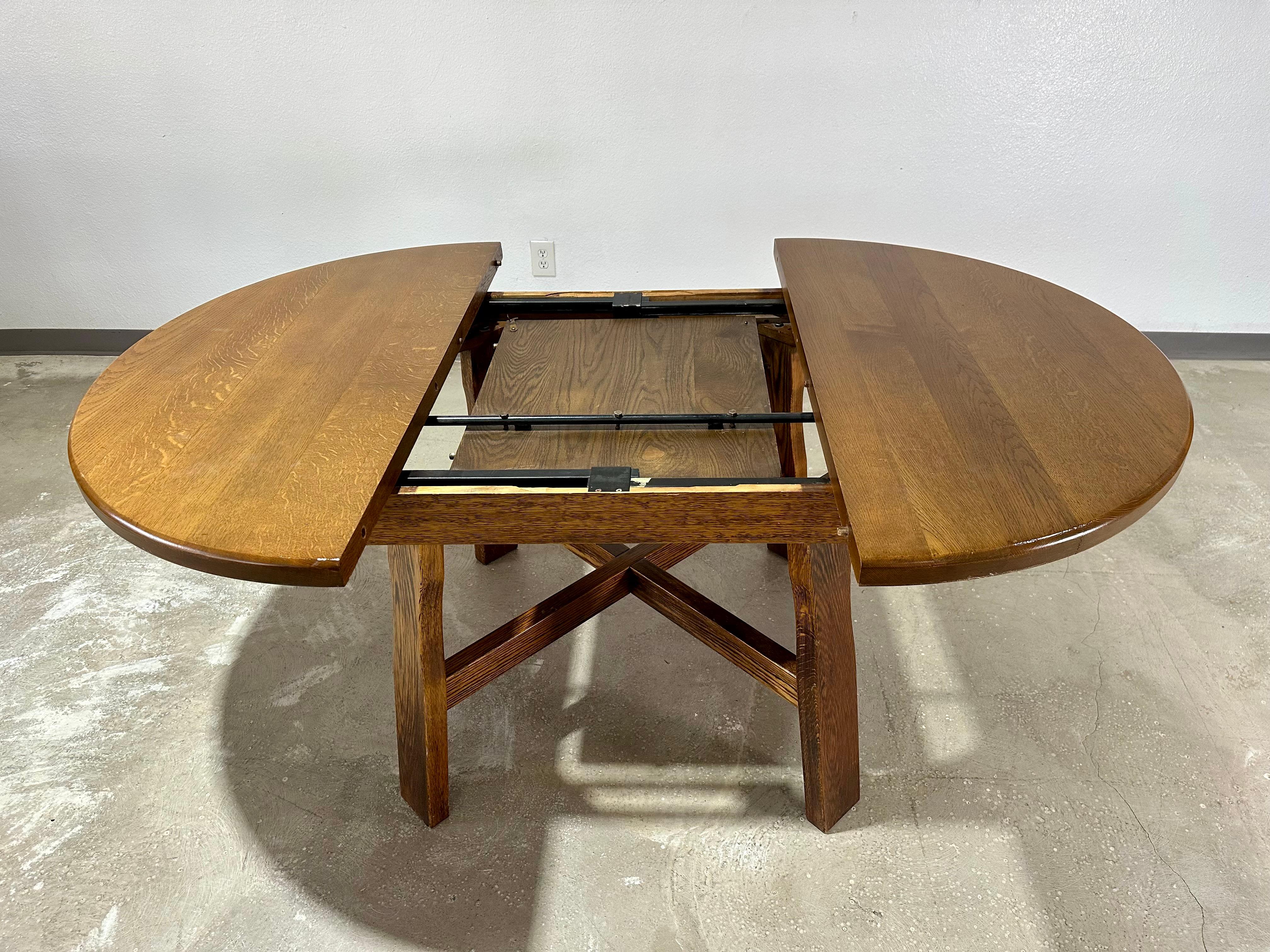Set da pranzo brutalista d'epoca in Oak, con tavolo allungabile e 6 sedie In condizioni buone in vendita a Lutz, FL