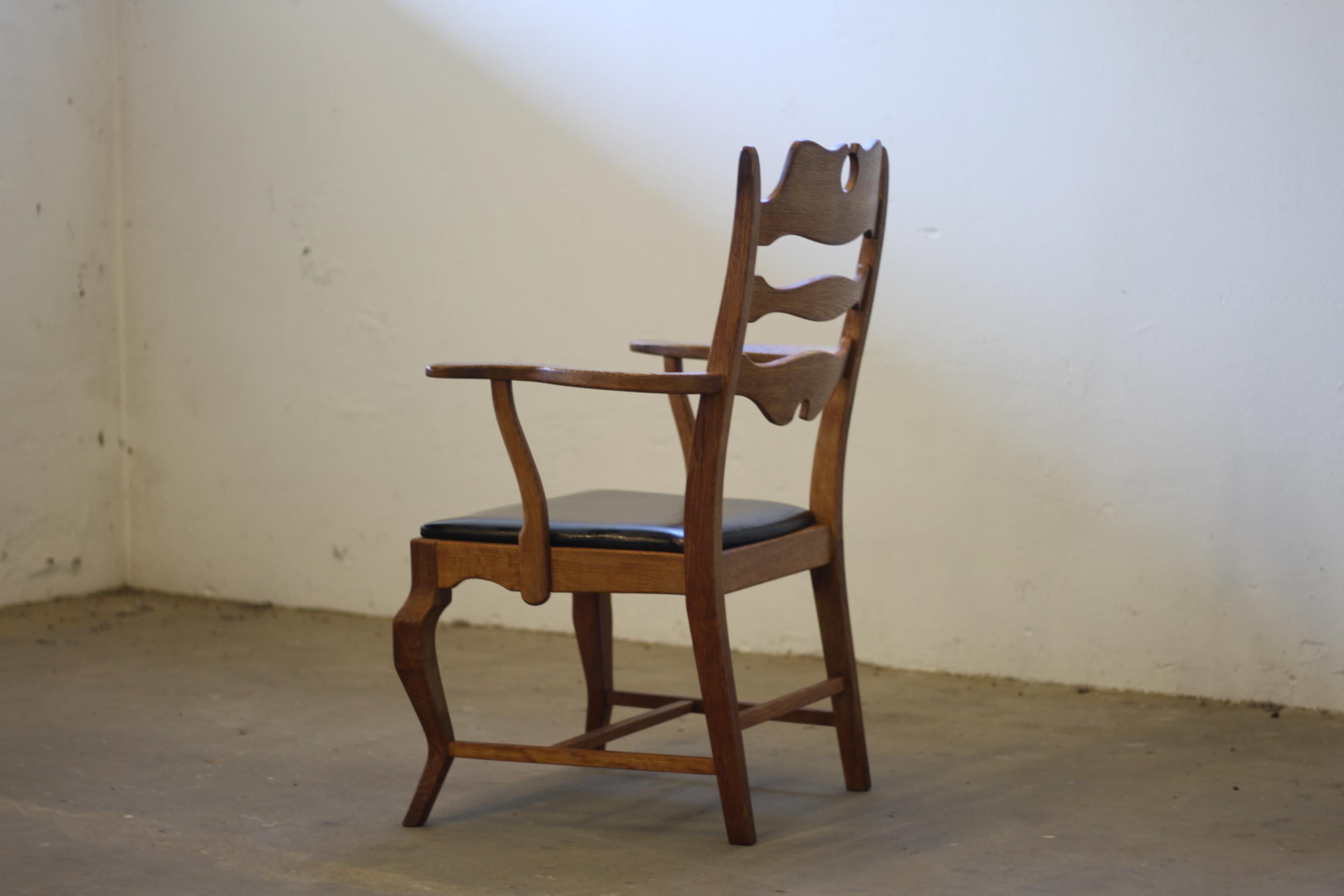 Poltrona brutalista d'epoca a lama di rasoio in Oak di Henning Kjærnulf, anni '60 in vendita 6