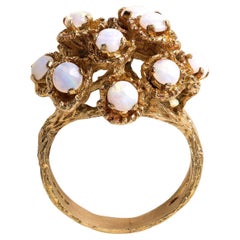 Anello brutalista d'epoca a grappolo di opali in oro giallo 18 carati