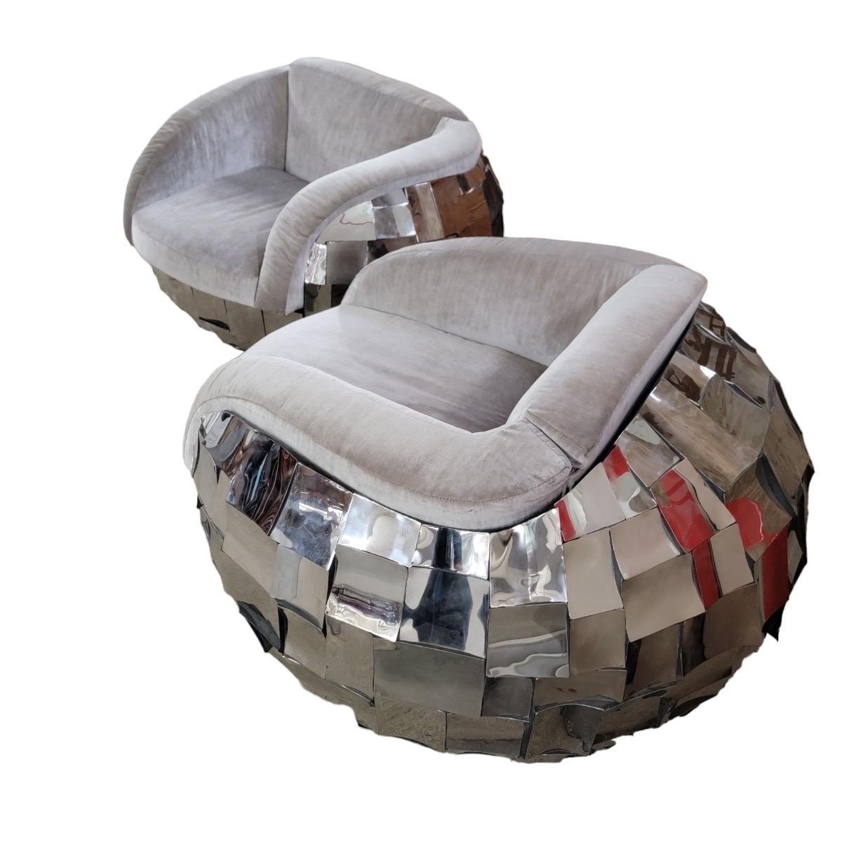 Vintage Brutalist Paul Evans Style chrome patchwork tub lounge chairs in a grey velvet - pair.

Gorgeous Unique and Rare Pair of Vintage Brutalist Style Paul Evans Attributed Polished Stainless-Steel, Crazy-Cut Patchwork Tub Club-Lounge Chairs.