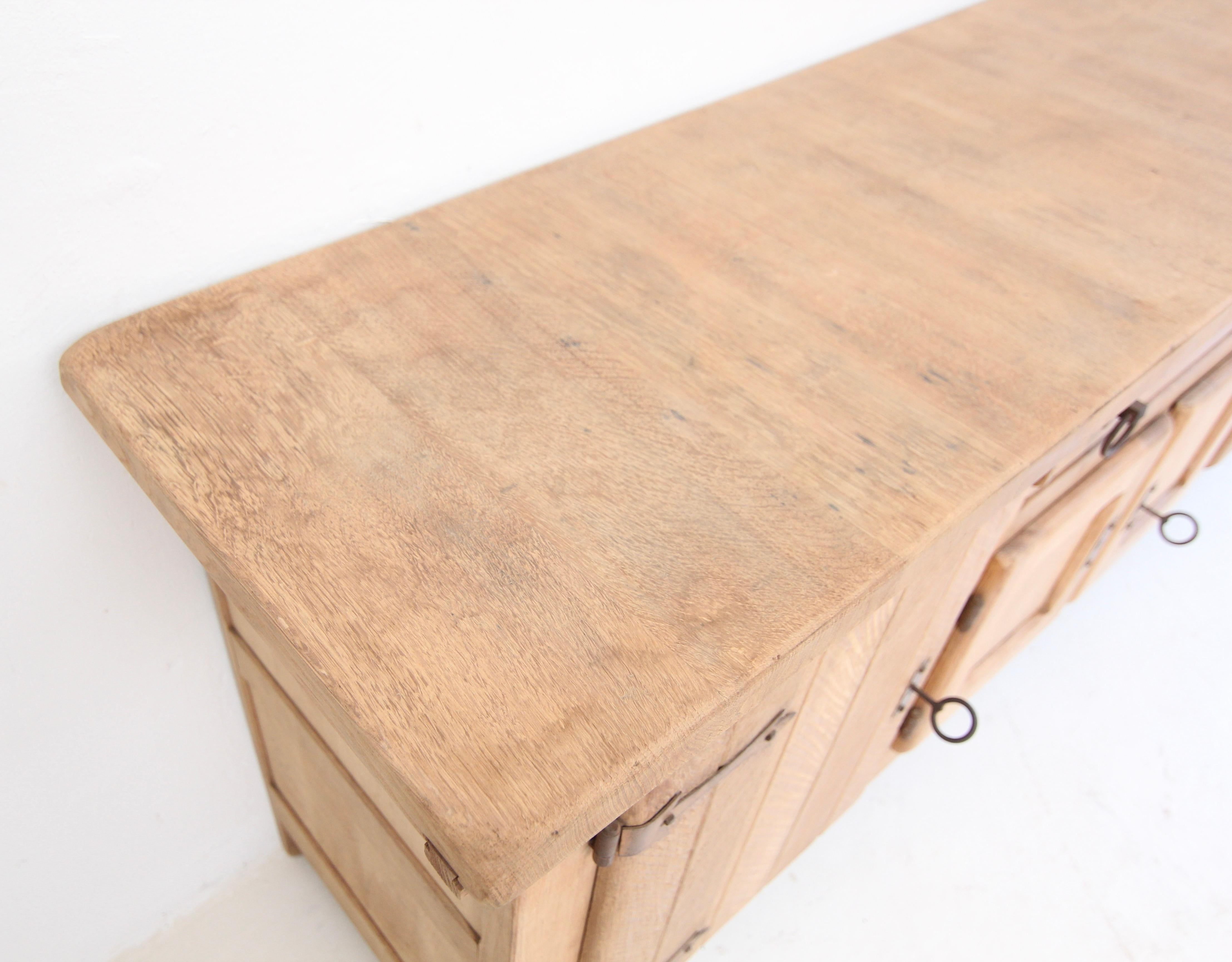 Brutalistisches Sideboard aus Eiche, Vintage im Angebot 3