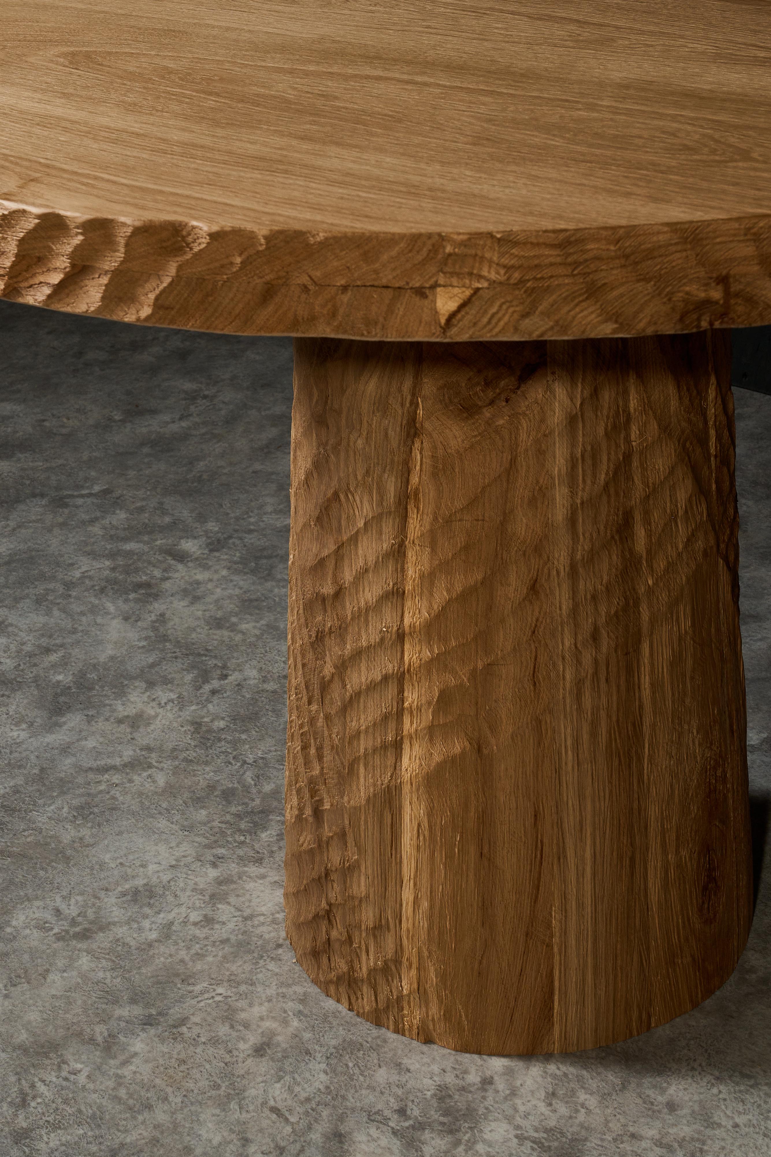 Vintage Brutalist Style Sculpted Round Table in Aged Oak, 140cm For Sale 2