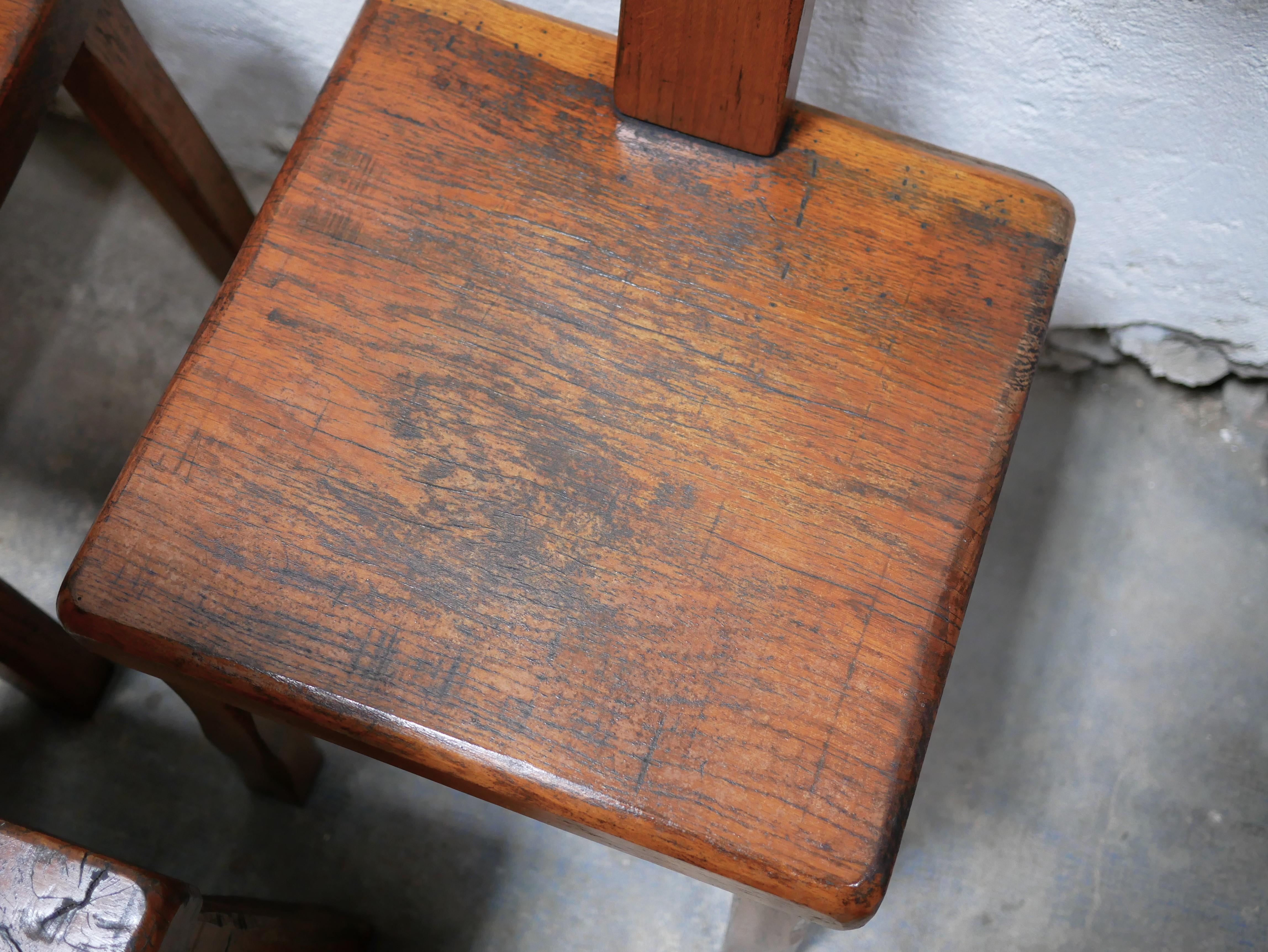 Vintage brutalist wooden T chair For Sale 6