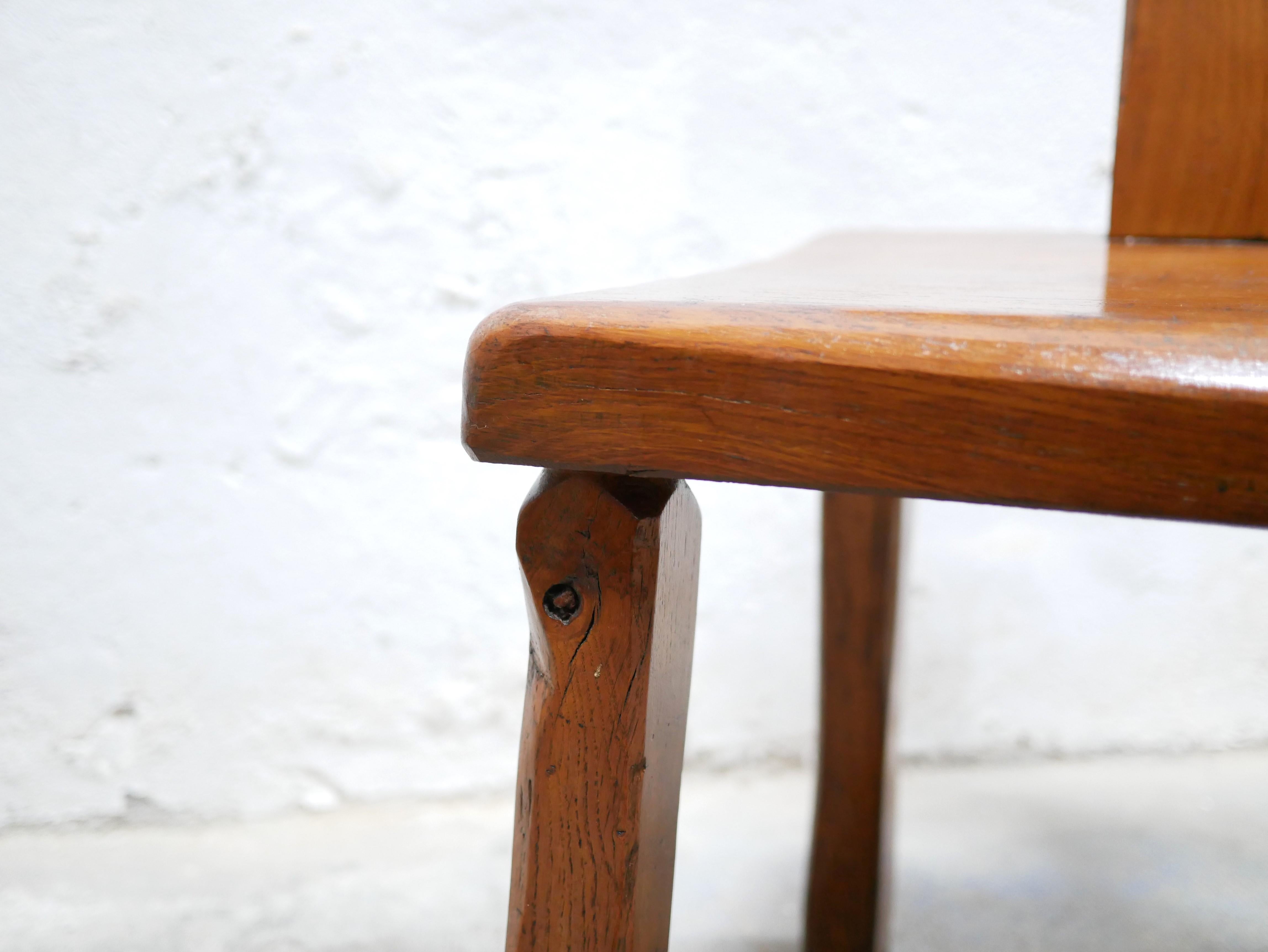 Vintage brutalist wooden T chair For Sale 13
