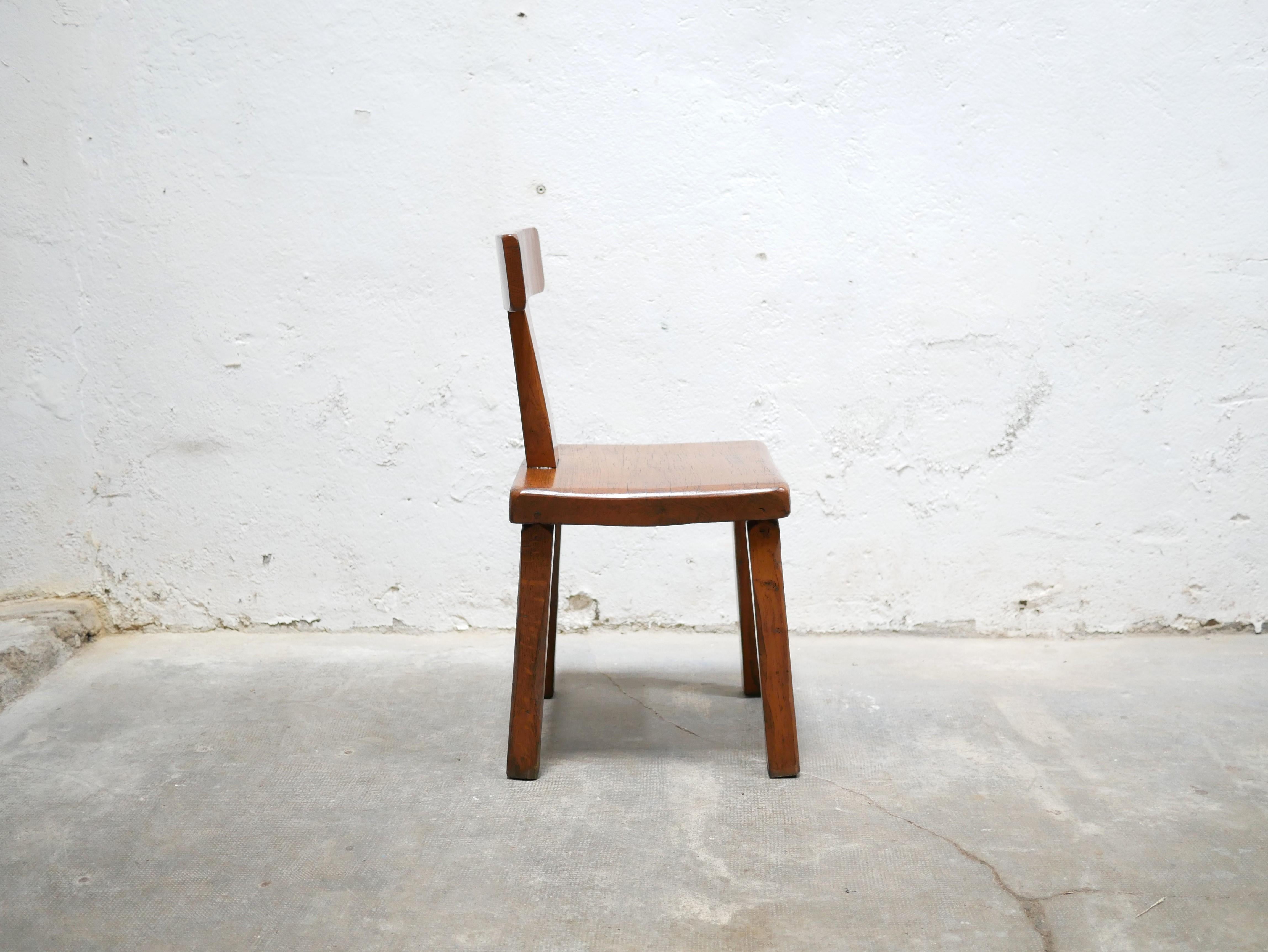 Wood Vintage brutalist wooden T chair For Sale