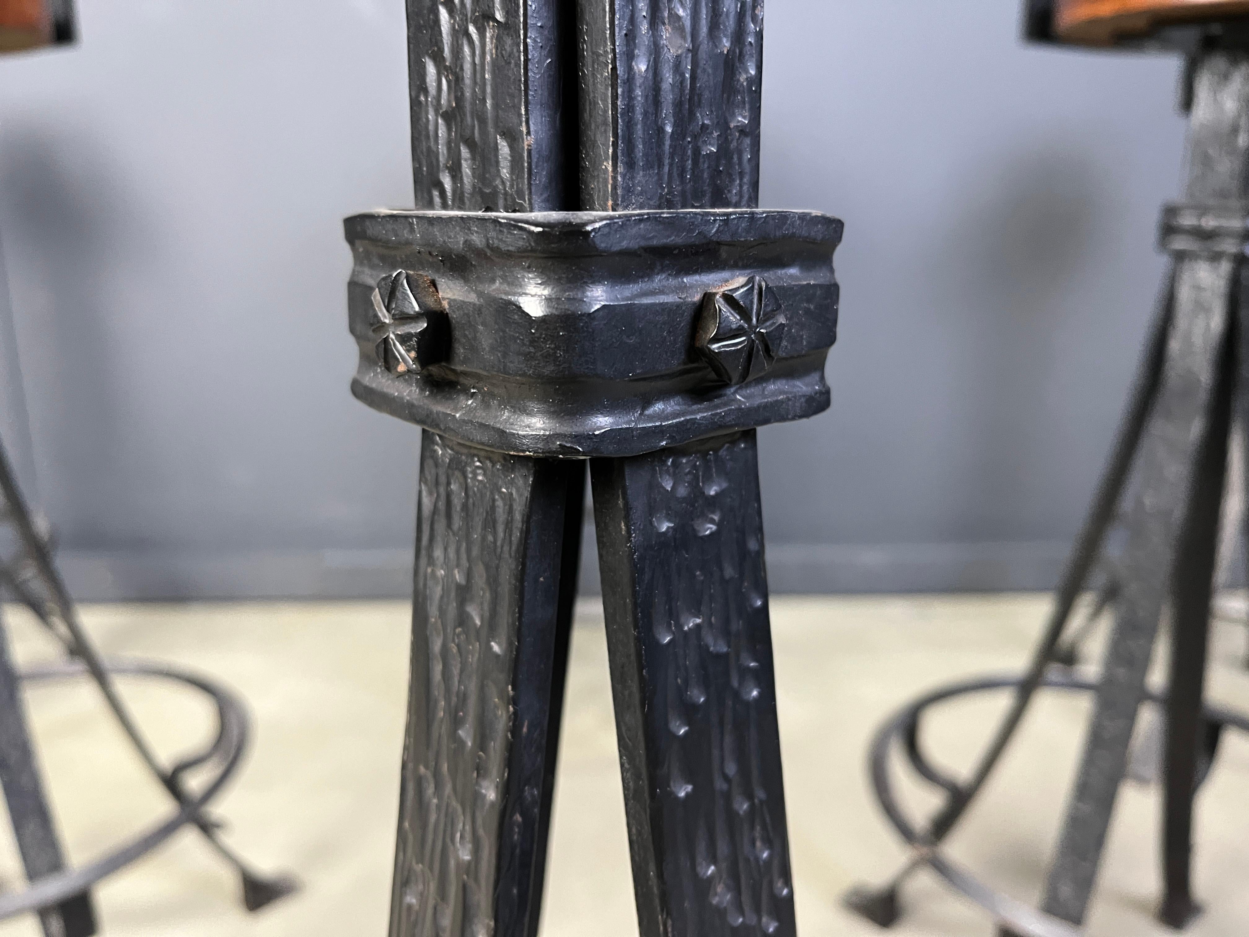 Vintage brutalist wrought iron bar stools, 1970s - set of 6 For Sale 3