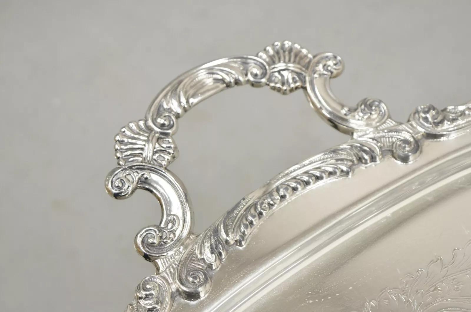 Plaqué argent Plateau de service vintage de style victorien BSC en métal argenté gravé de fleurs en vente