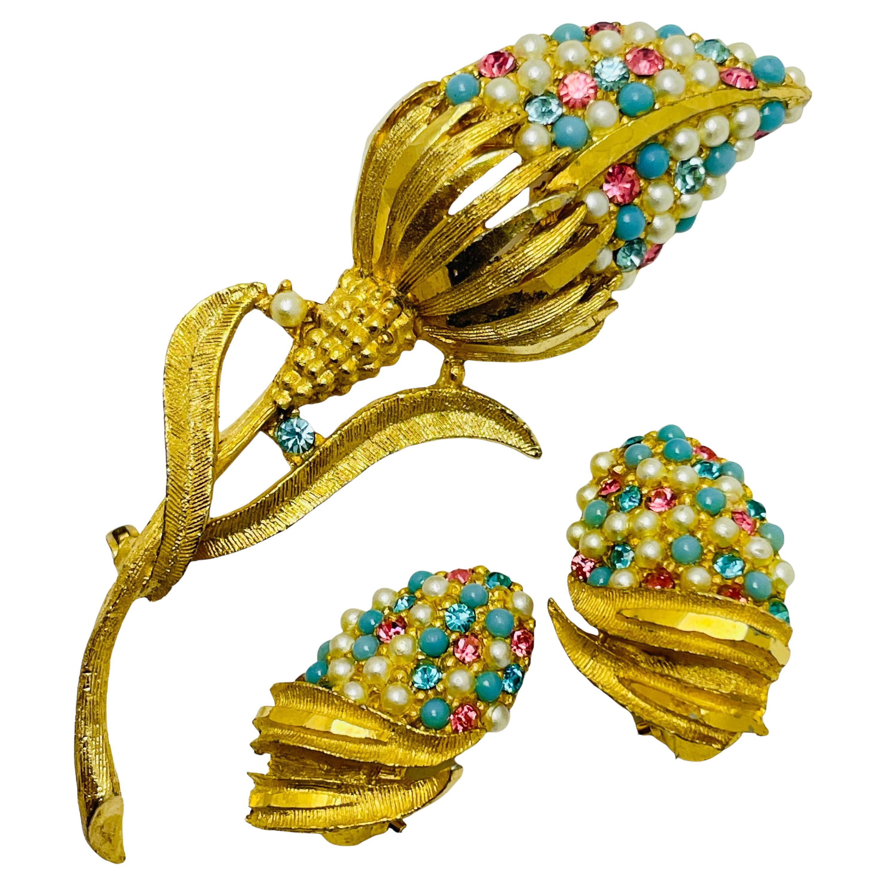 Bsk brooch online