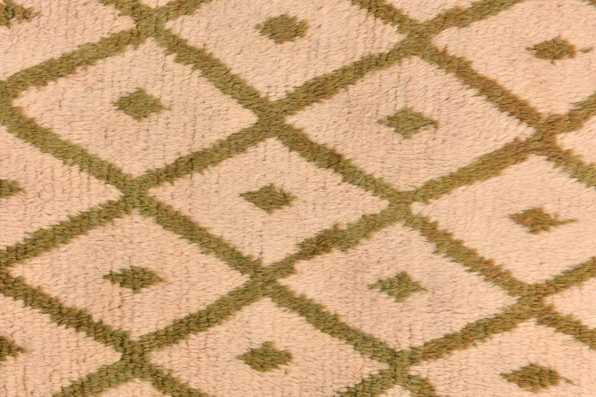 bTULU Teppich im Vintage-Stil im Angebot 4