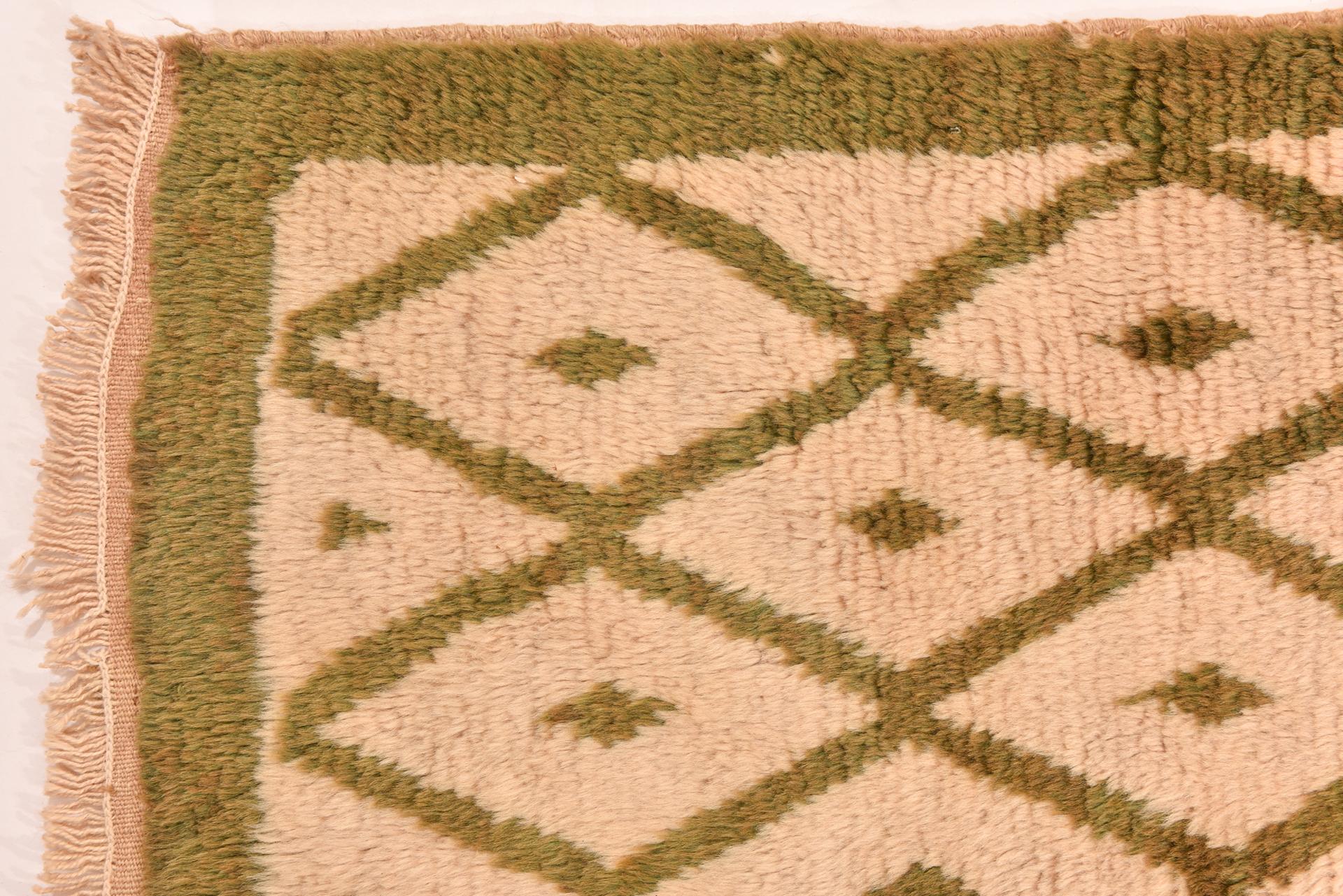 20th Century Vintage bTULU carpet For Sale