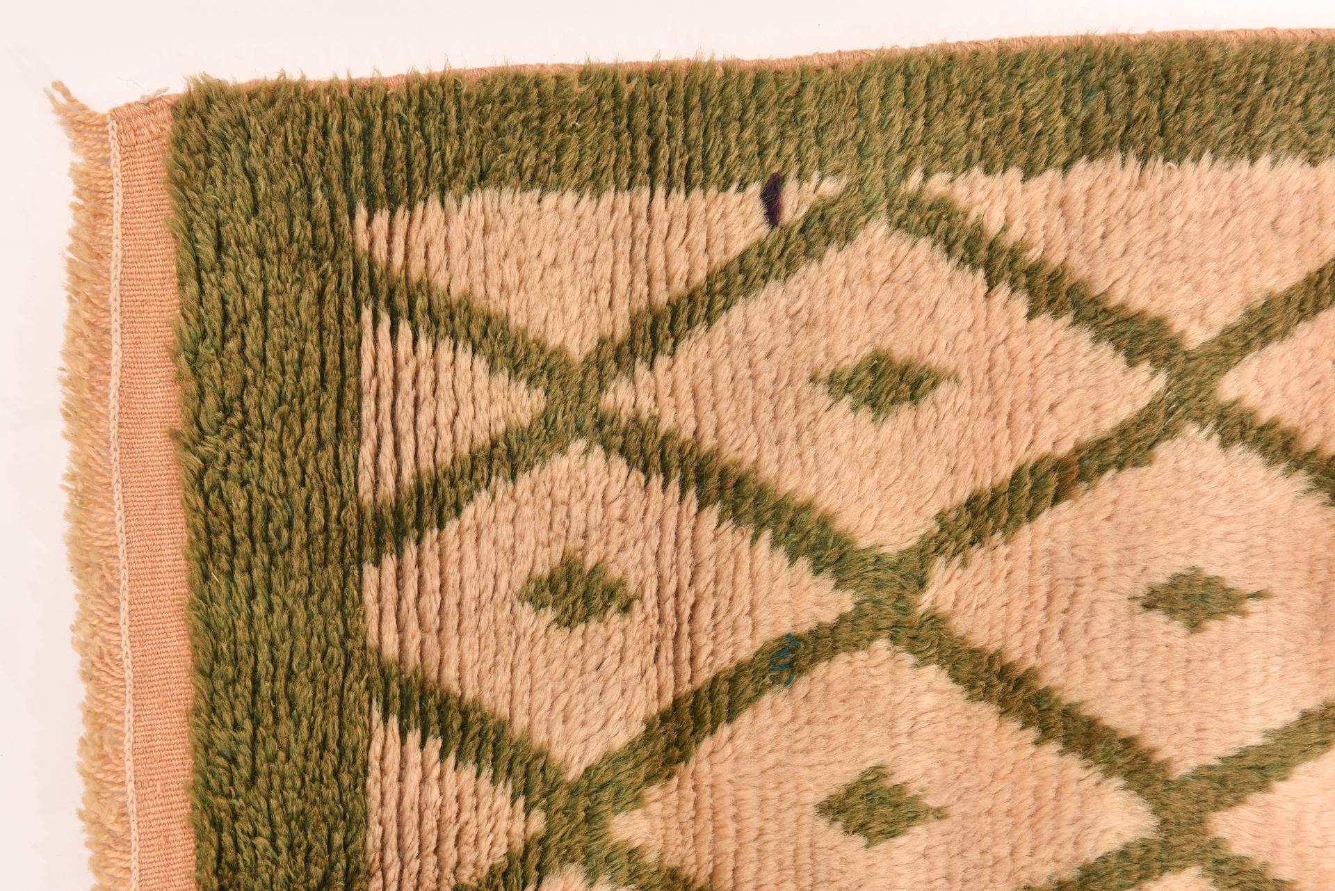 bTULU Teppich im Vintage-Stil im Angebot 1