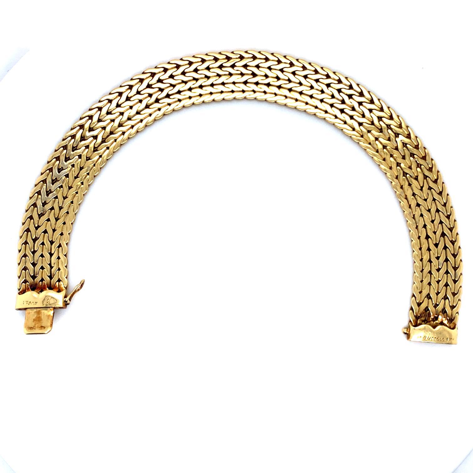 Retro Vintage Buccellati 18 Karat Yellow Gold Bracelet Circa 1970 For Sale