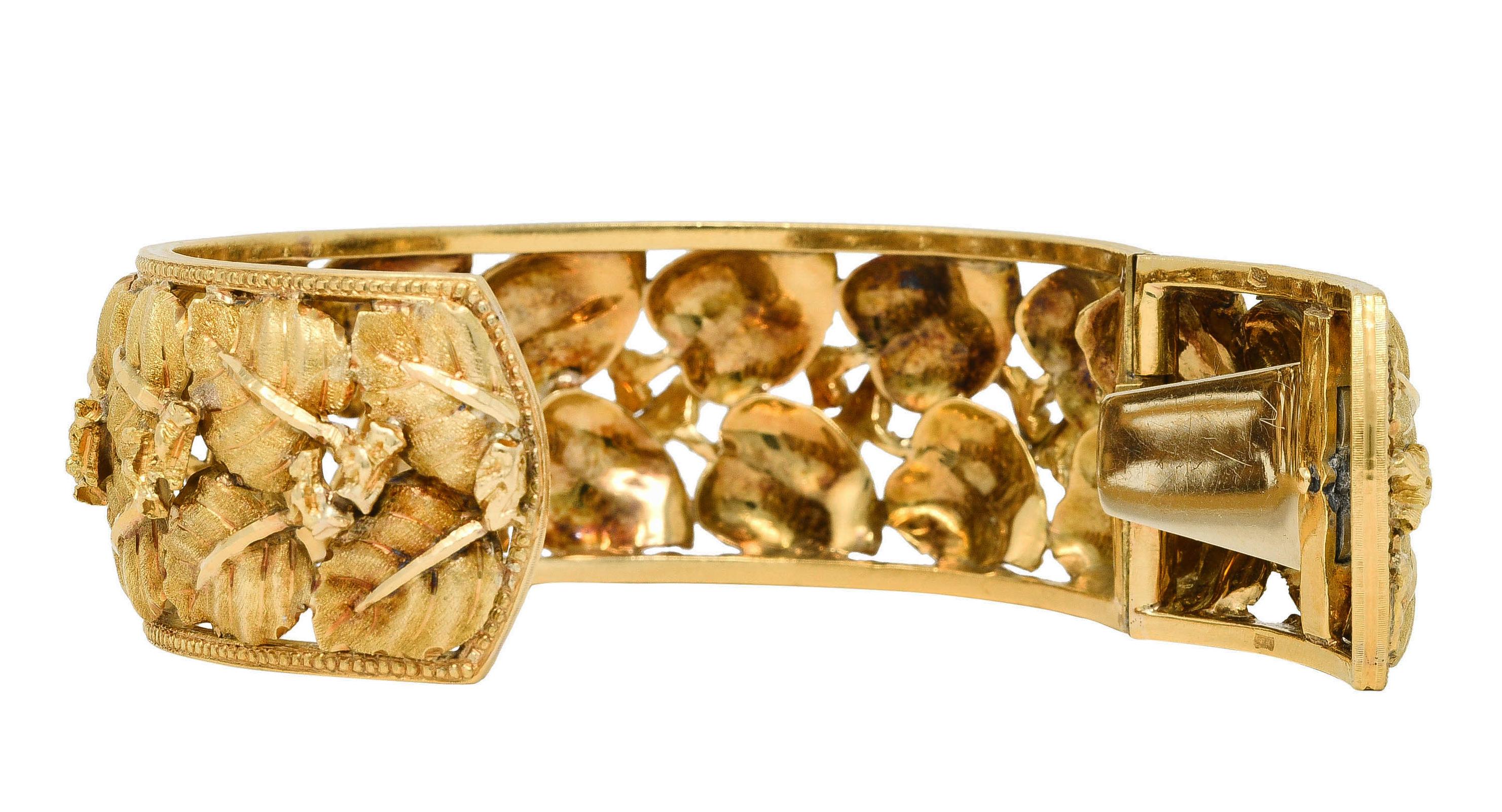 Vintage Buccellati 18 Karat Yellow Gold Hinged Foliate Leaf Cuff Bracelet 4