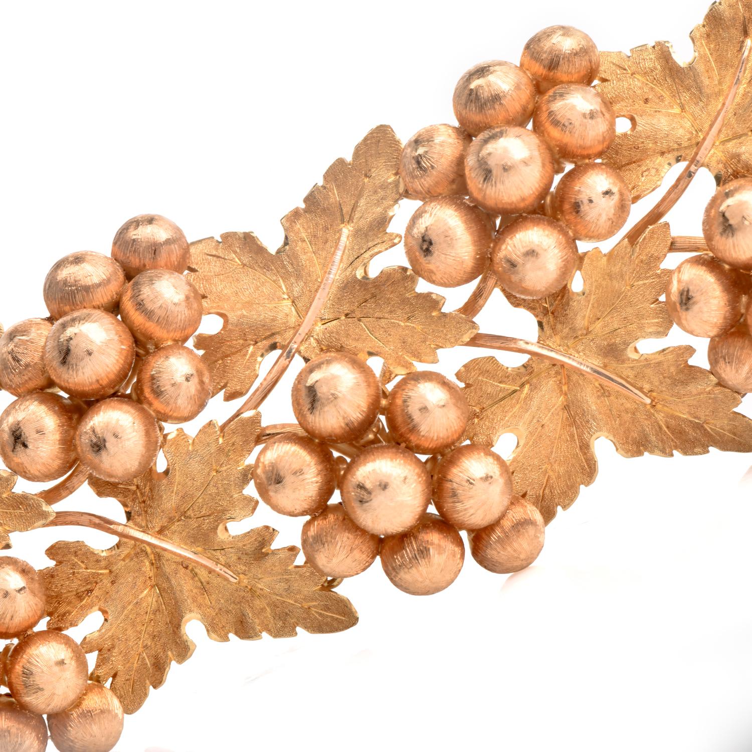 Women's Vintage Buccellati 1970s 18K Gold Grape Leaf Link Statement Bracelet