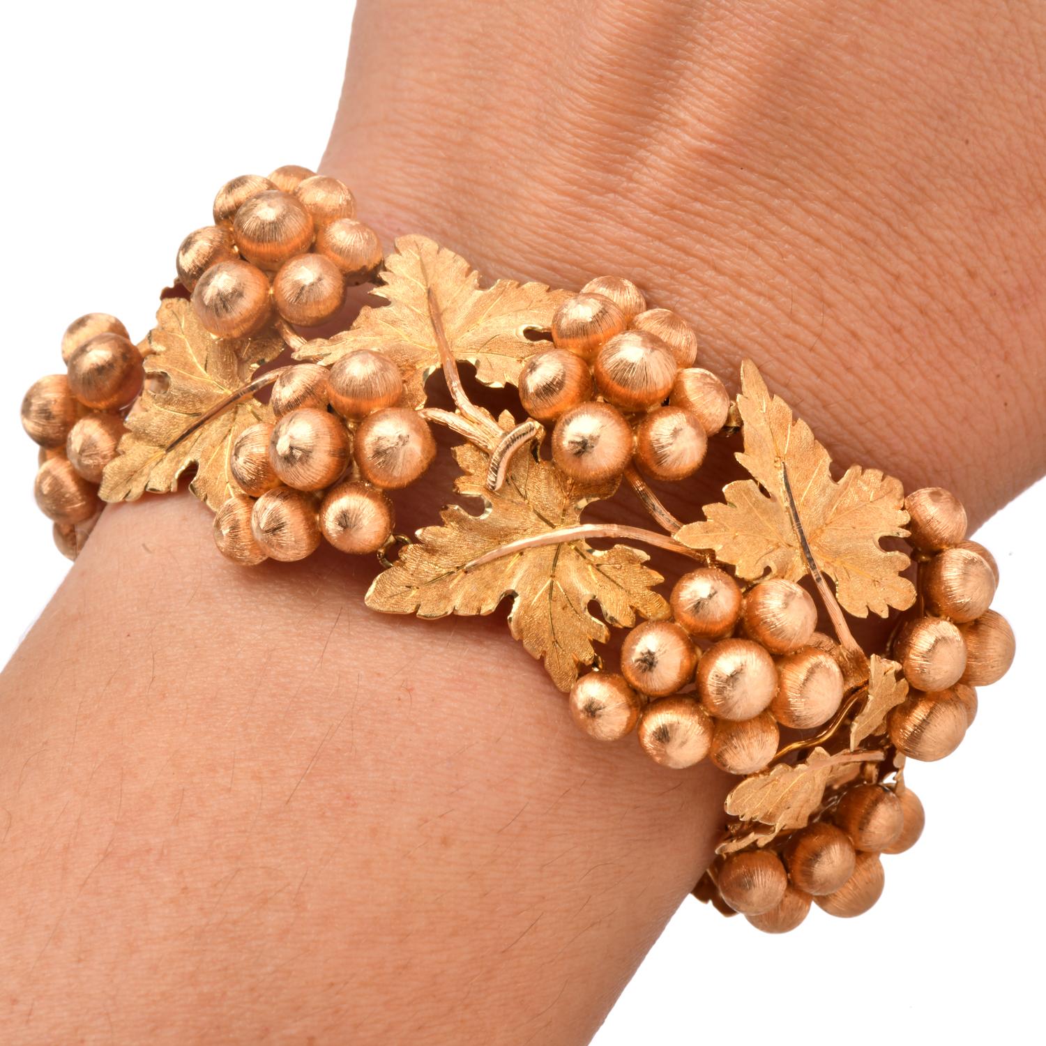 Vintage Buccellati 1970s 18K Gold Grape Leaf Link Statement Bracelet 2